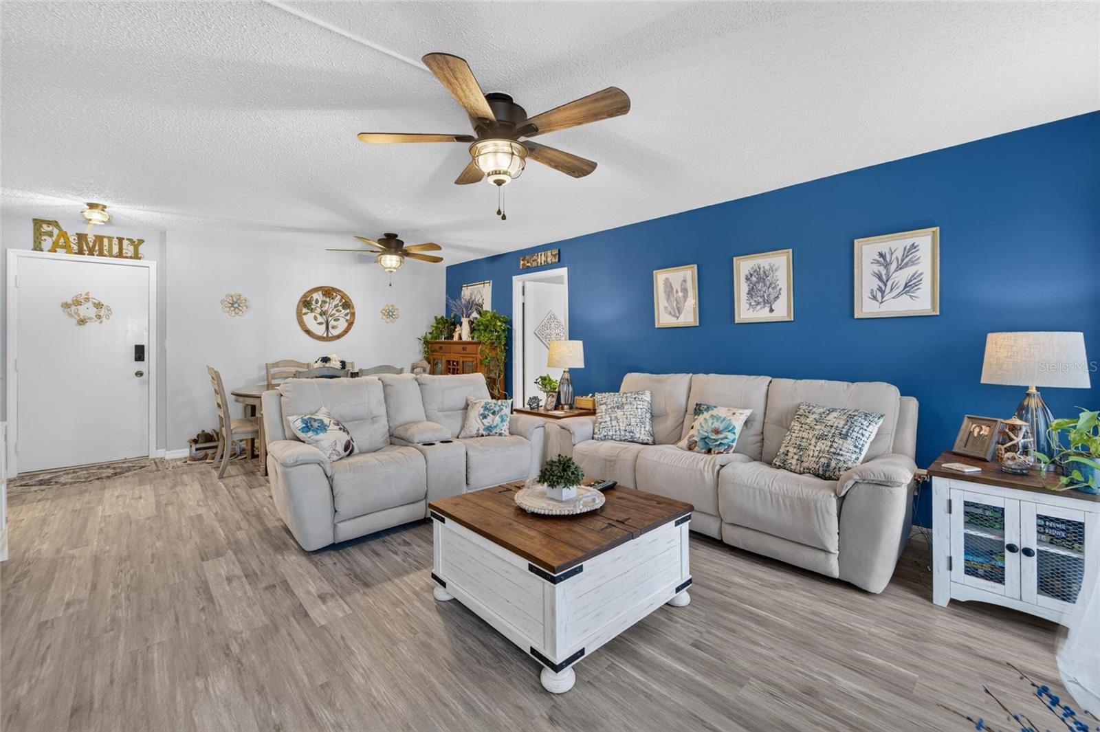 19029 US HIGHWAY 19 N, #9-202, Clearwater, FL 33764