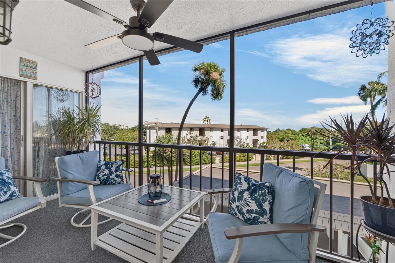 19029 US HIGHWAY 19 N, #9-202, Clearwater, FL 33764