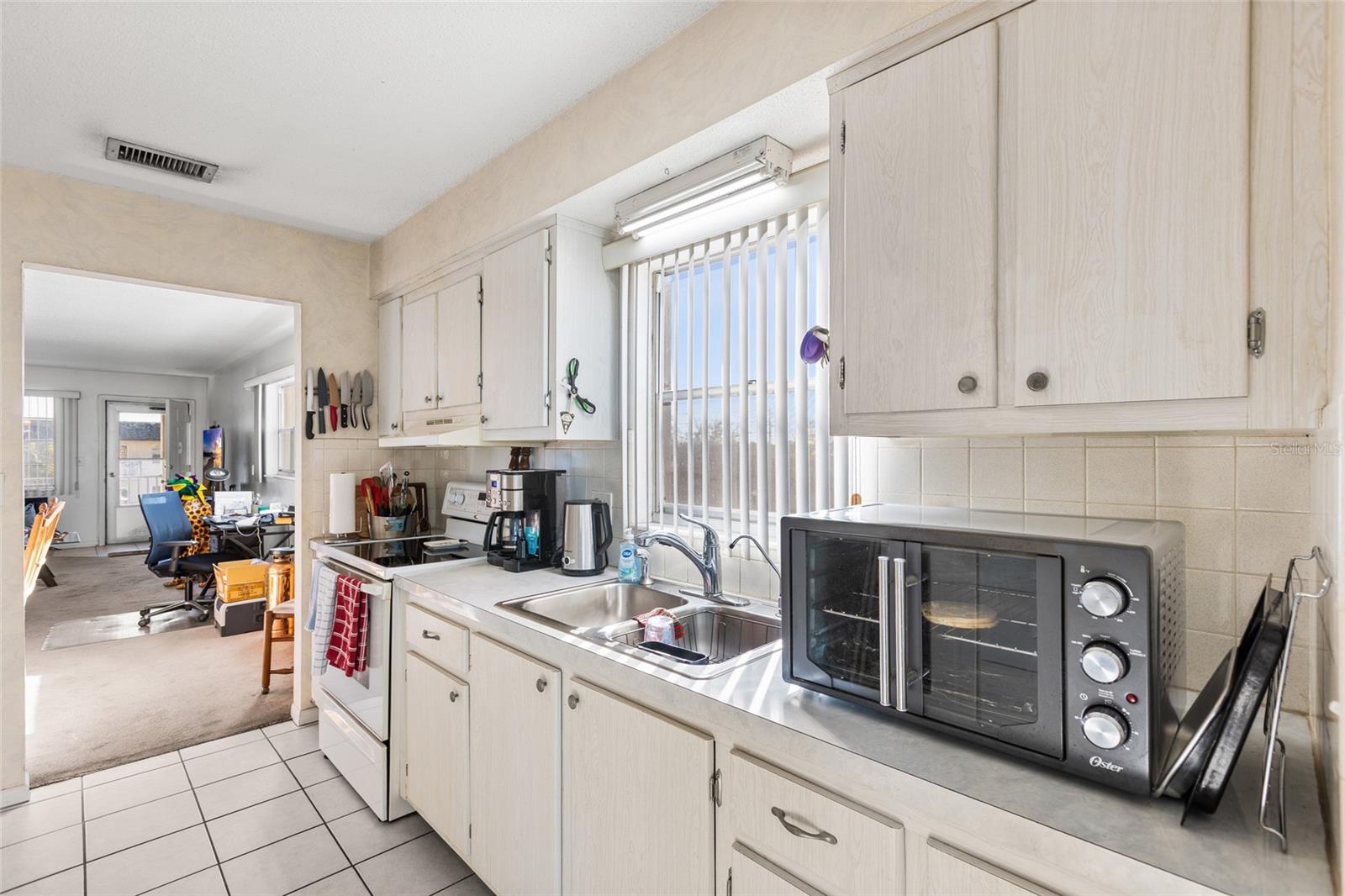 5725 12TH AVENUE N, #301D, St Petersburg, FL 33710