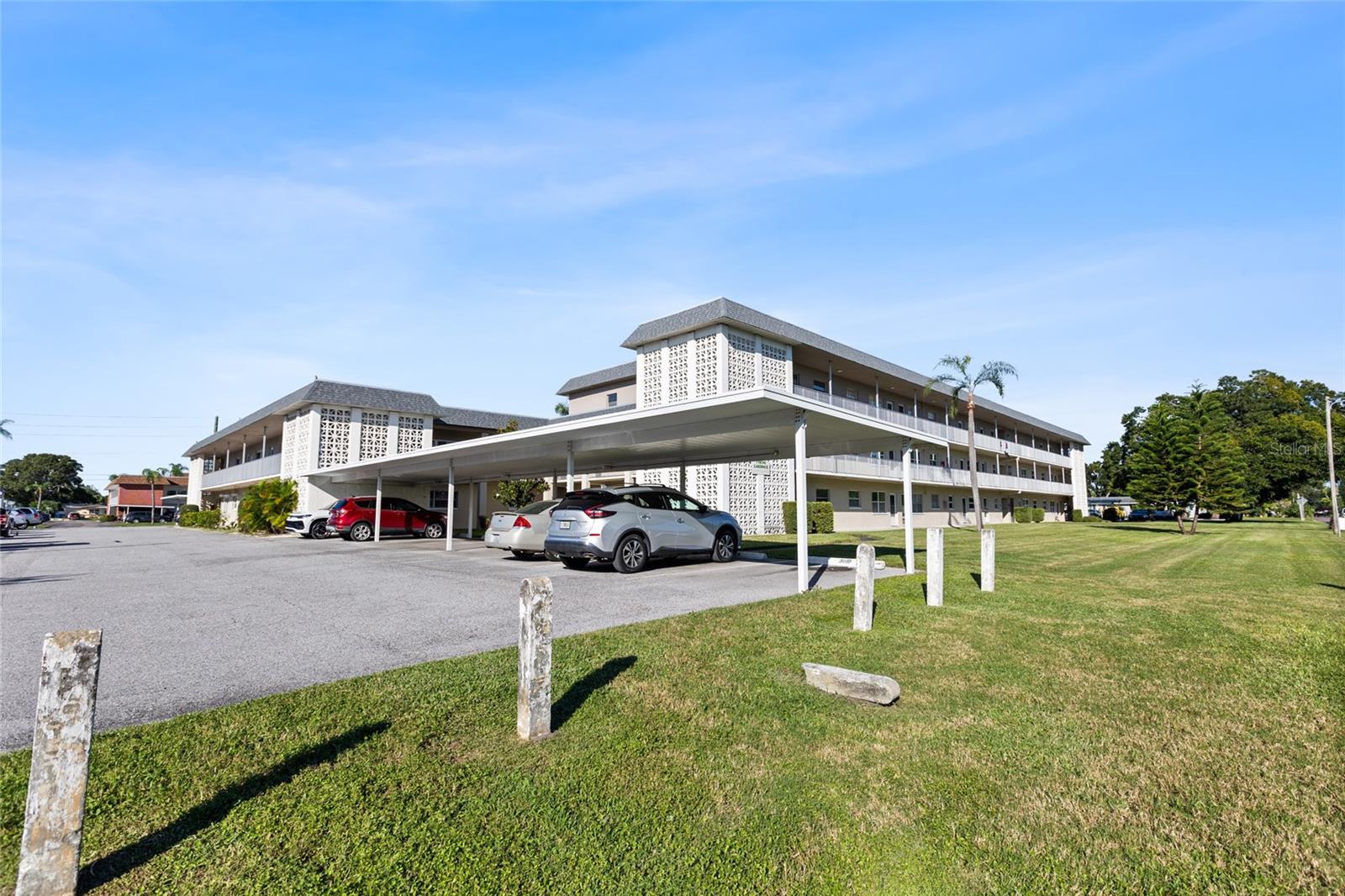 5725 12TH AVENUE N, #301D, St Petersburg, FL 33710