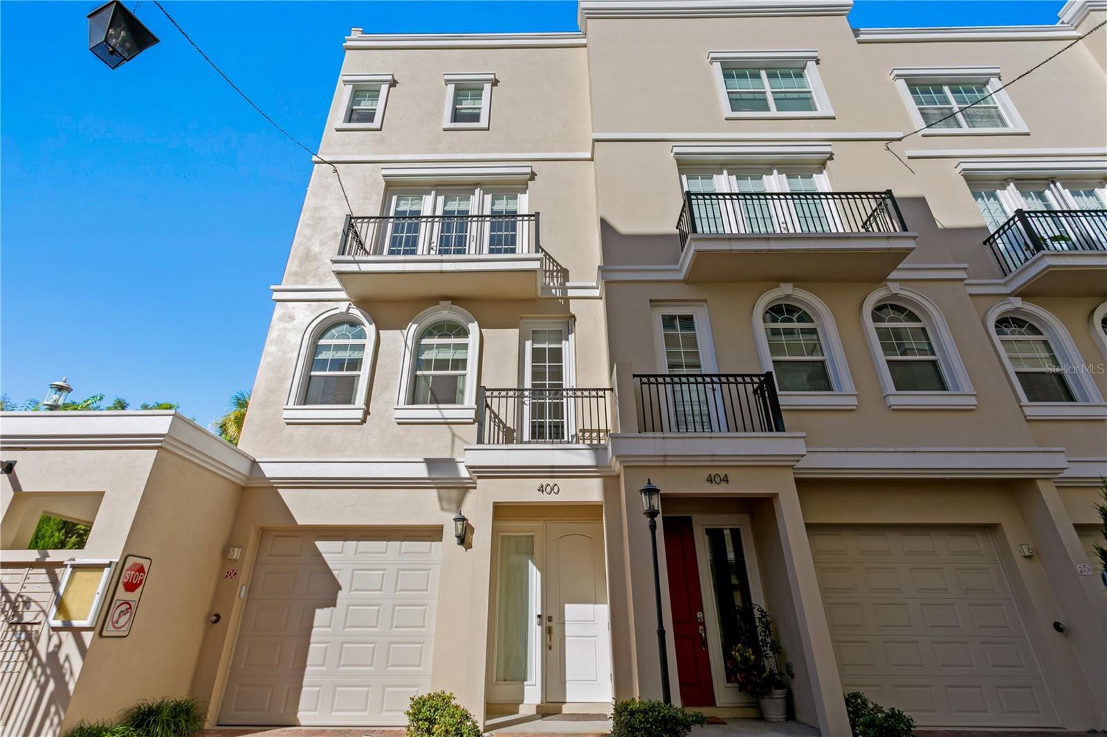 400 REGENT LANE N, St Petersburg, FL 33701