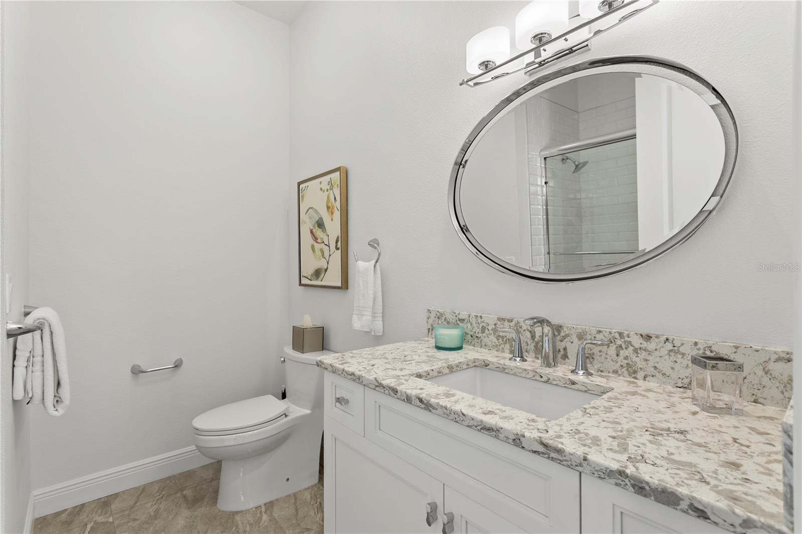 400 REGENT LANE N, St Petersburg, FL 33701