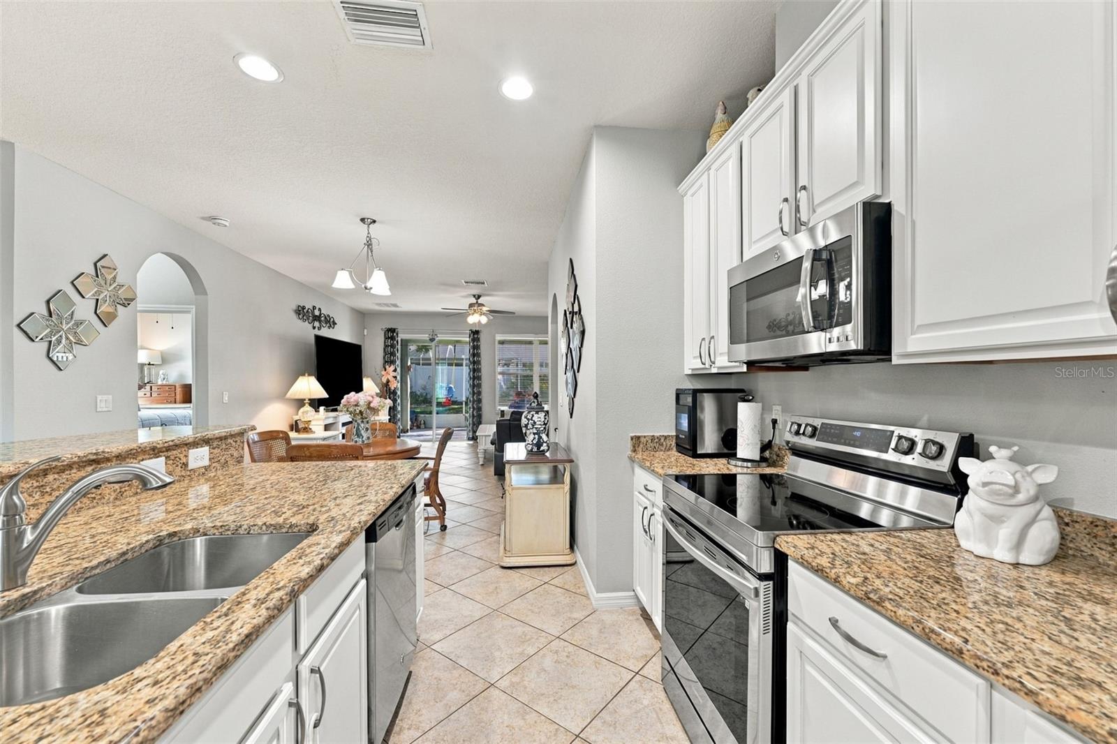 3404 REGNER DRIVE, Plant City, FL 33566