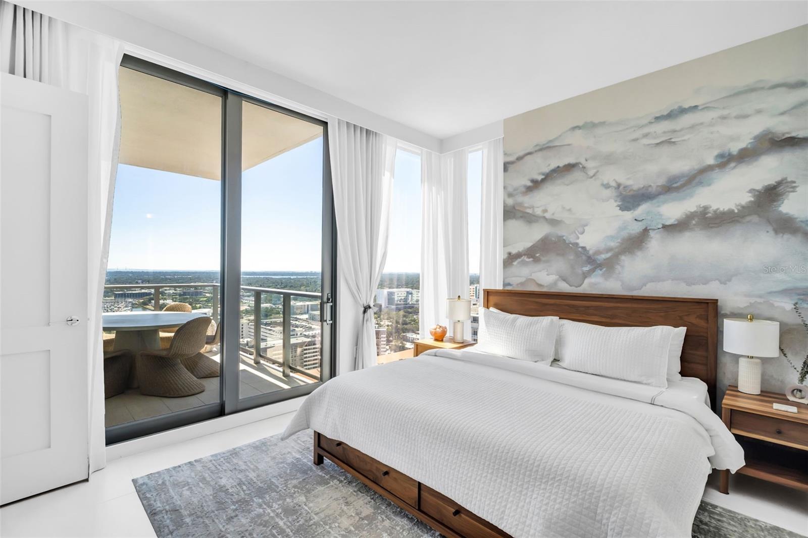 301 1ST STREET S, #2507, St Petersburg, FL 33701