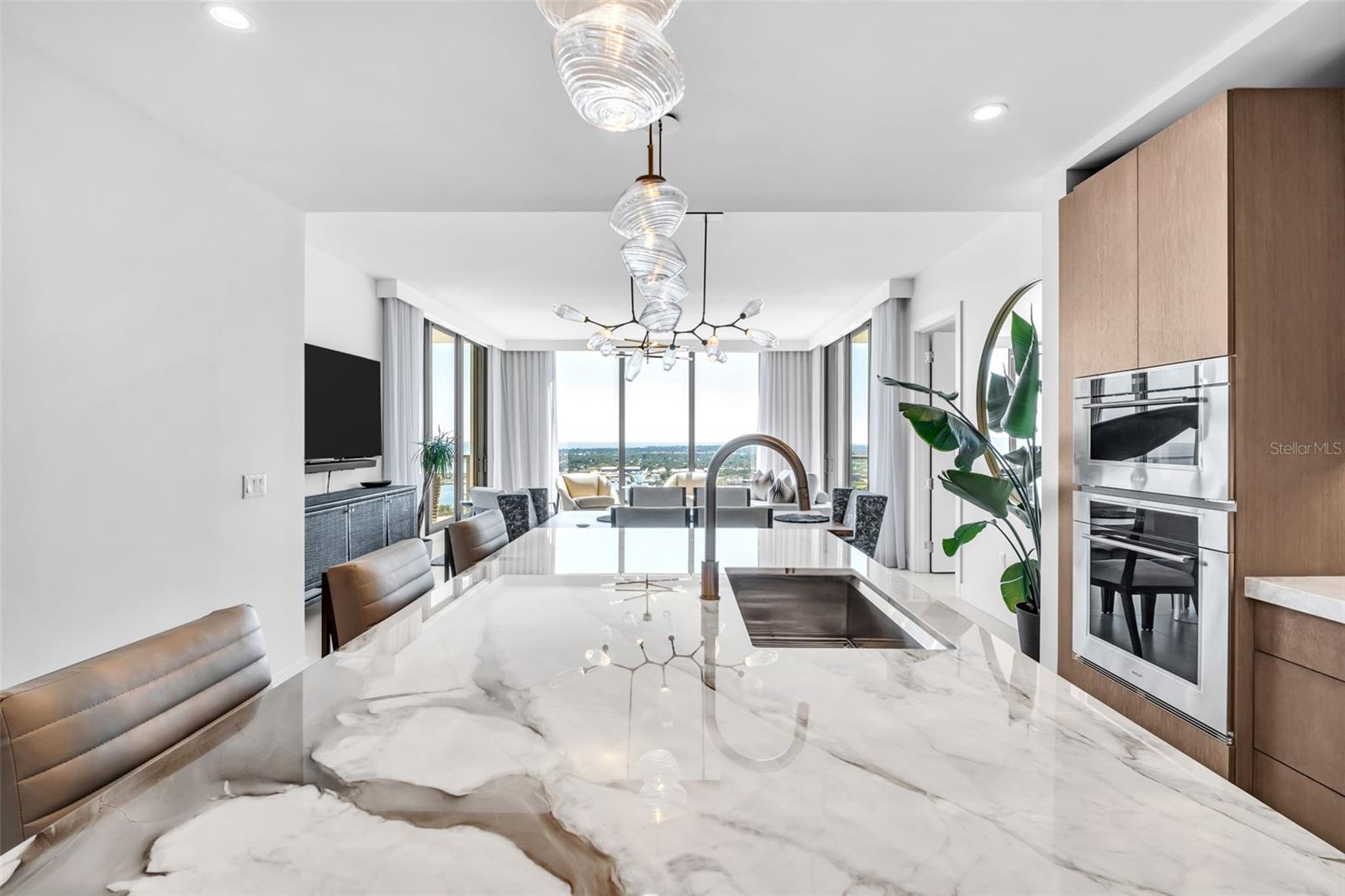 301 1ST STREET S, #2507, St Petersburg, FL 33701