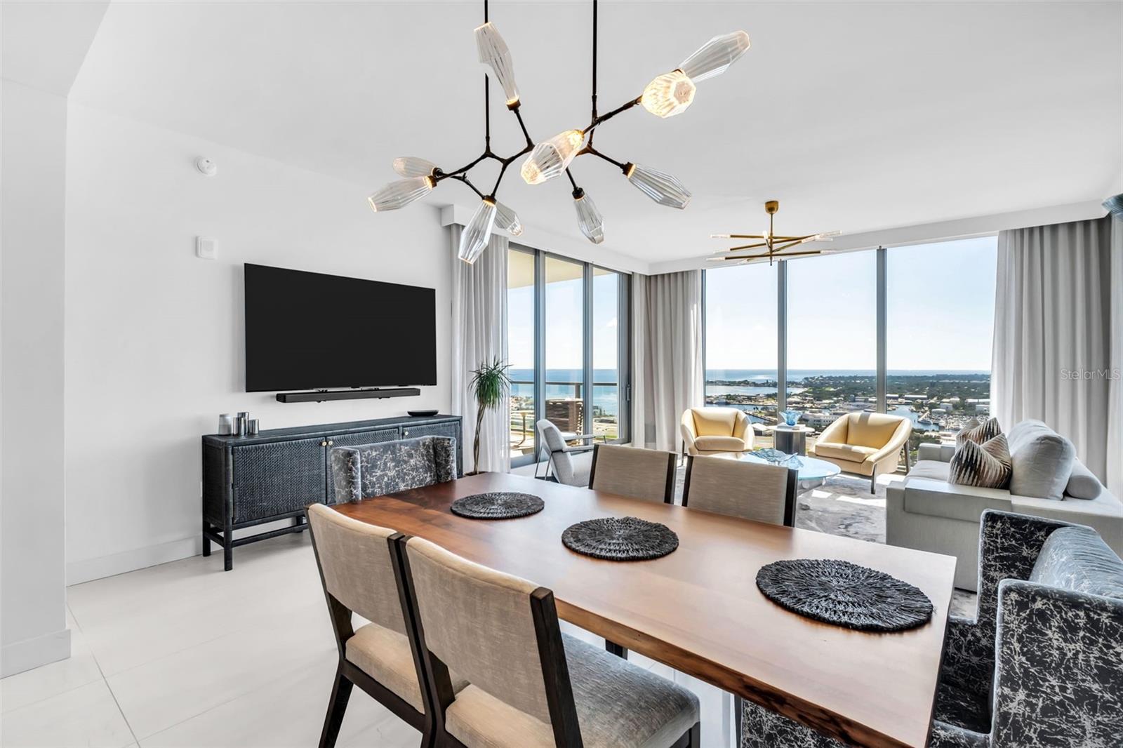 301 1ST STREET S, #2507, St Petersburg, FL 33701