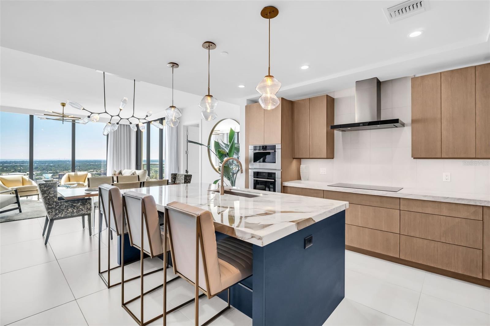 301 1ST STREET S, #2507, St Petersburg, FL 33701