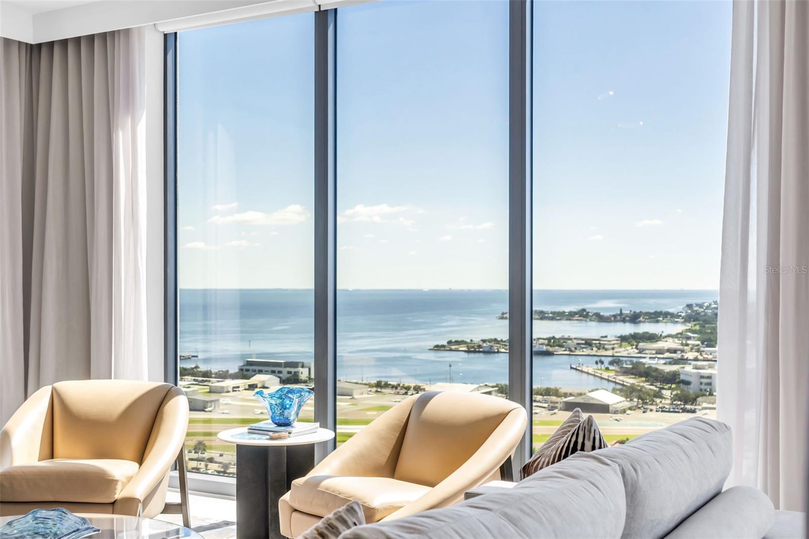 301 1ST STREET S, #2507, St Petersburg, FL 33701
