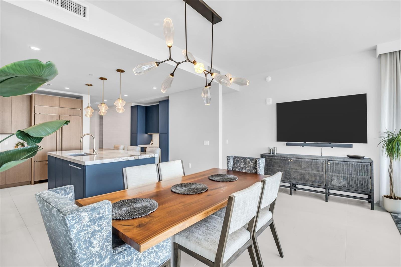 301 1ST STREET S, #2507, St Petersburg, FL 33701