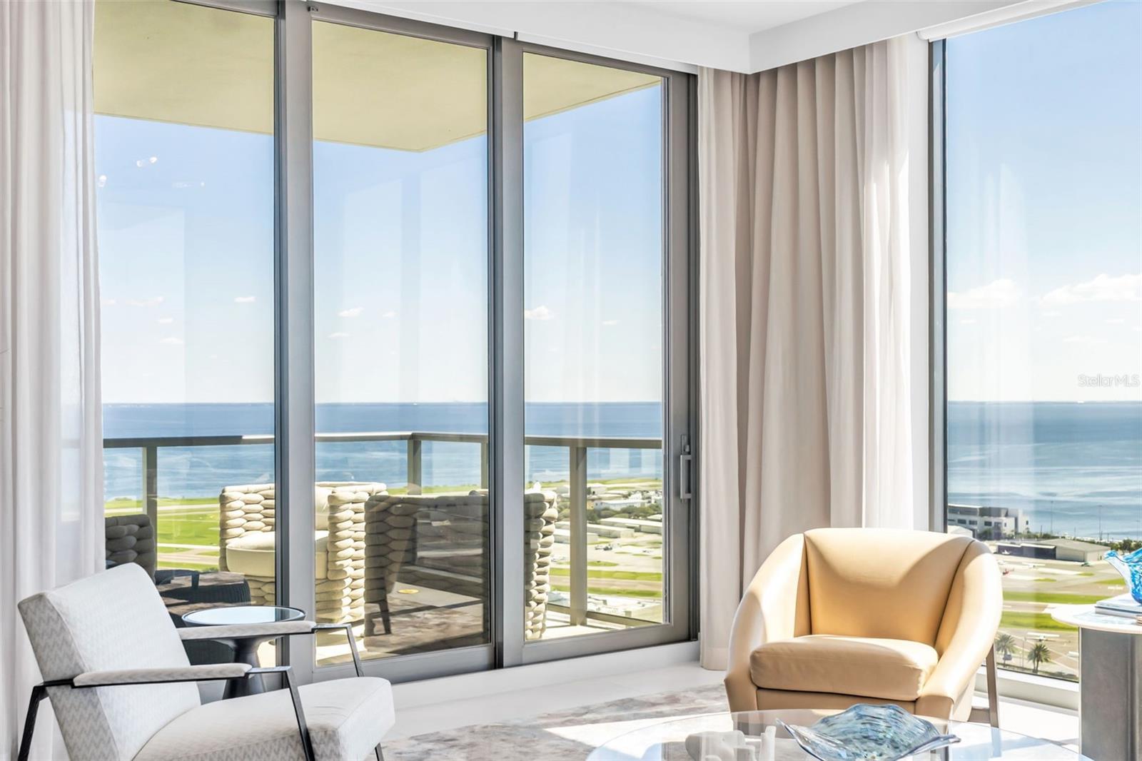 301 1ST STREET S, #2507, St Petersburg, FL 33701