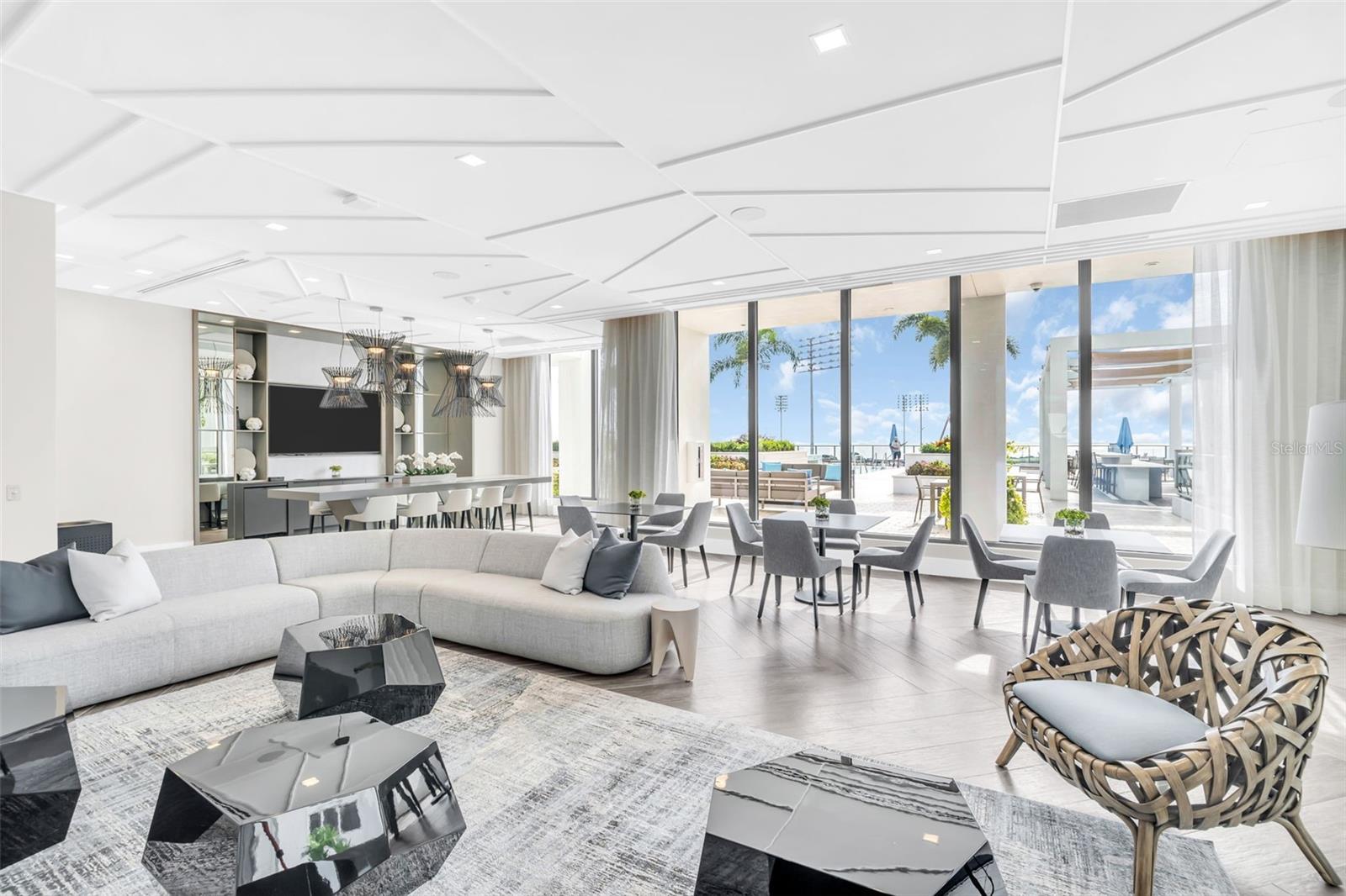 301 1ST STREET S, #2507, St Petersburg, FL 33701