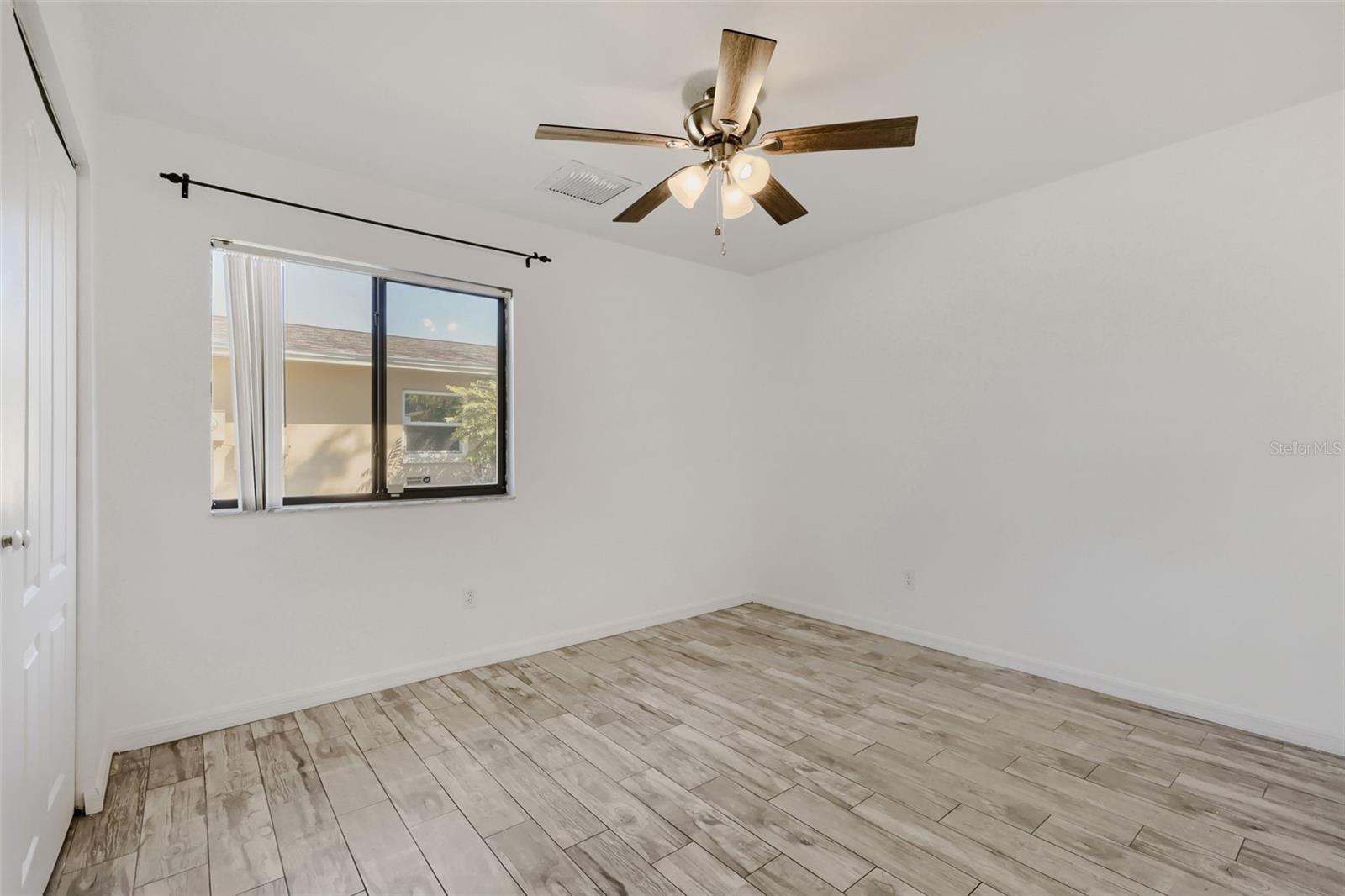 6053 28TH STREET S, St Petersburg, FL 33712