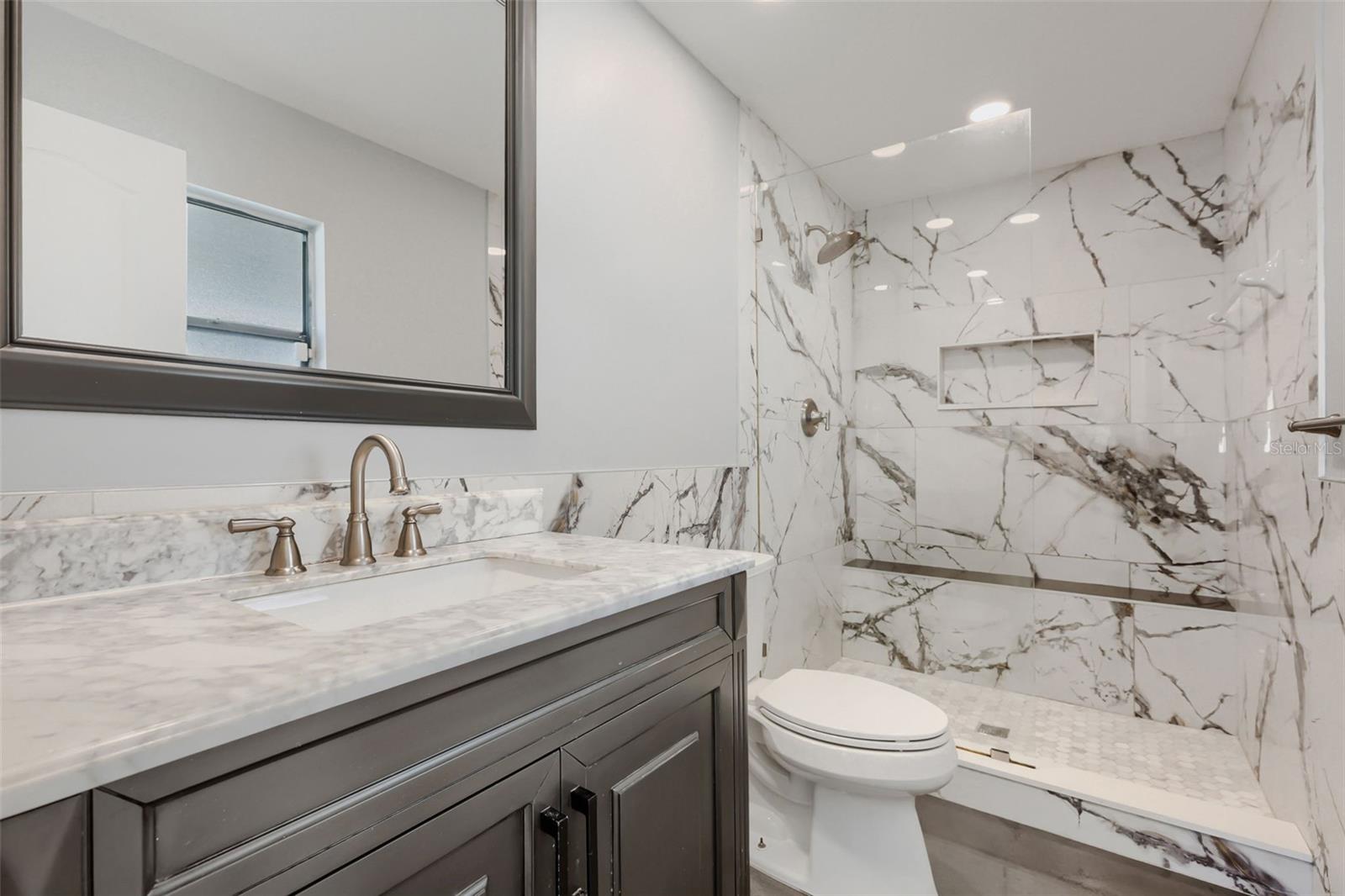6053 28TH STREET S, St Petersburg, FL 33712