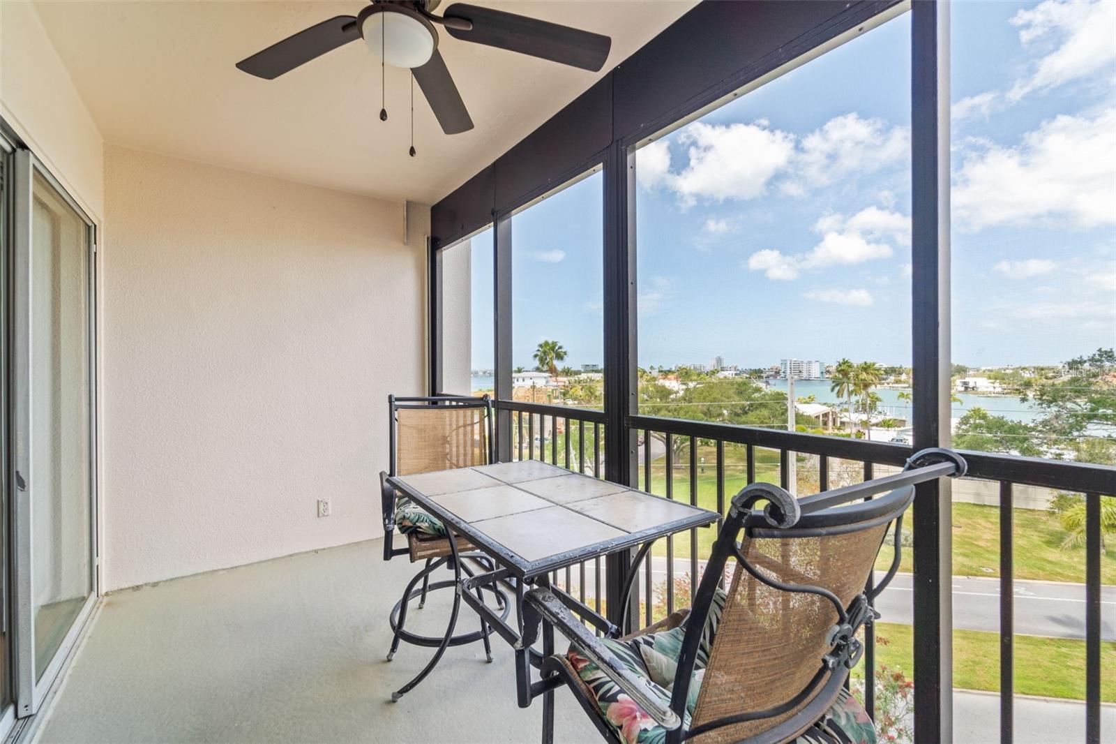 10355 PARADISE BOULEVARD, #403, Treasure Island, FL 33706