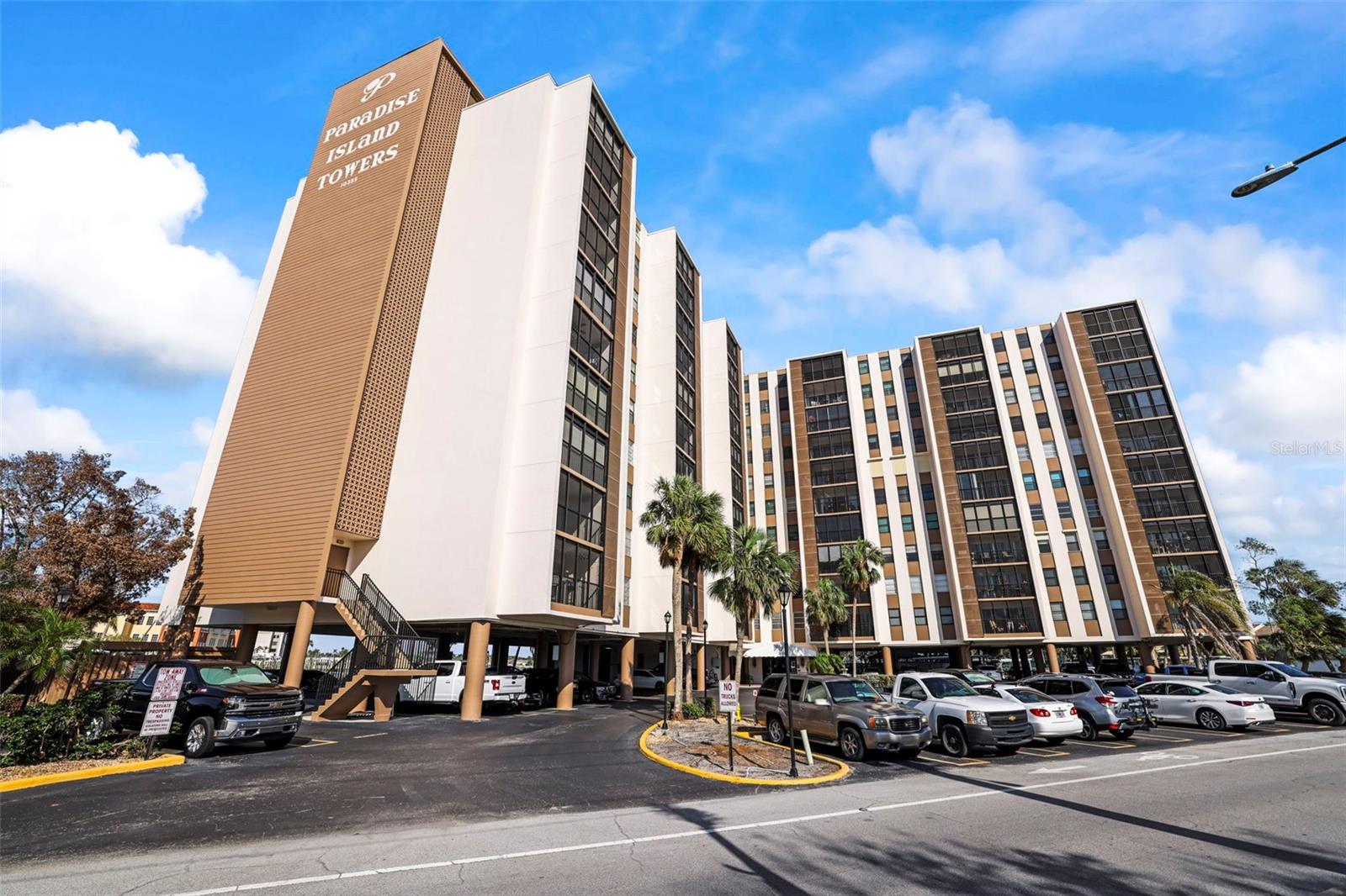 10355 PARADISE BOULEVARD, #403, Treasure Island, FL 33706