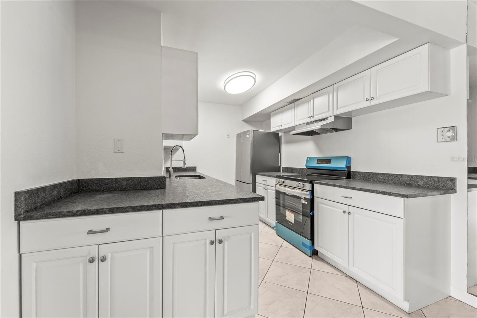 10355 PARADISE BOULEVARD, #403, Treasure Island, FL 33706