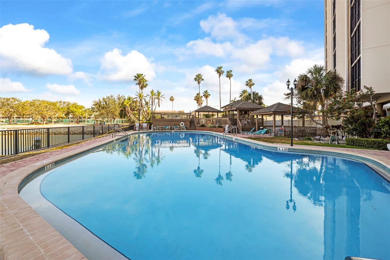 10355 PARADISE BOULEVARD, #403, Treasure Island, FL 33706