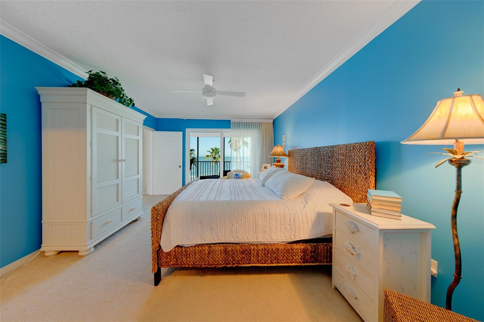 King Size Bed
