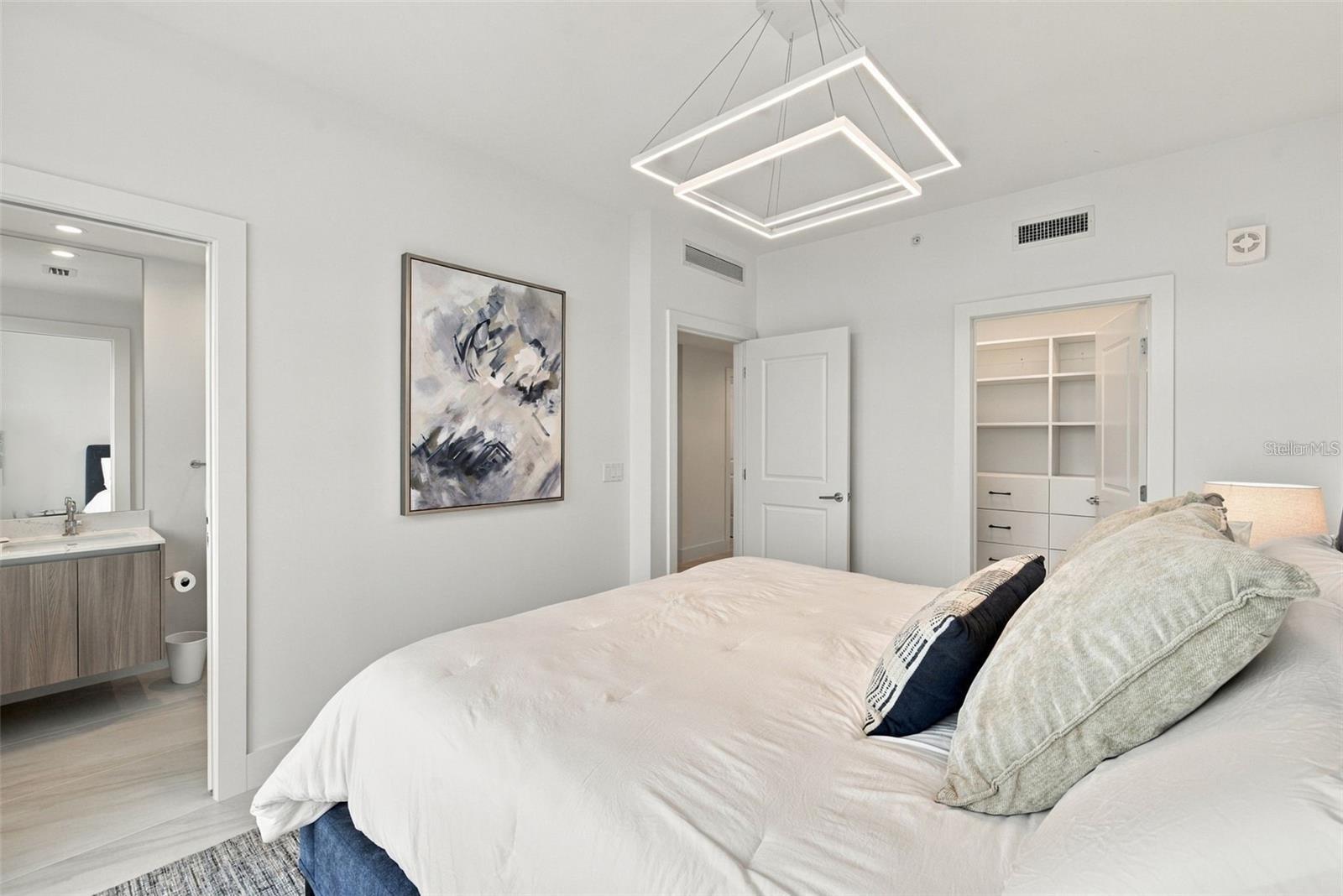 5713 BOWEN DANIEL DRIVE, #1504, Tampa, FL 33616