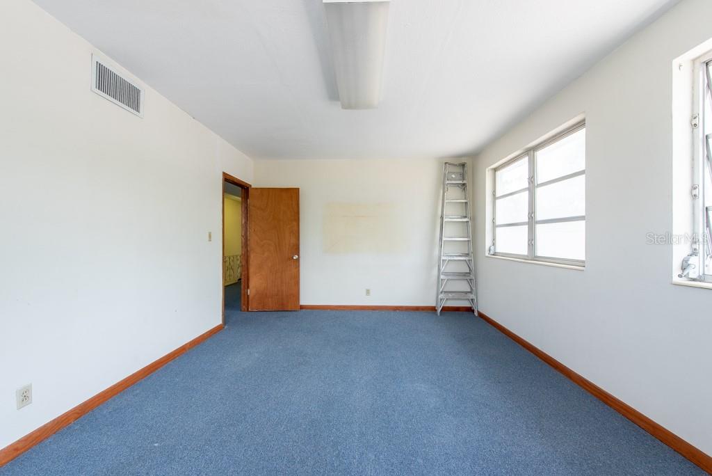 4608 N NEBRASKA AVENUE, Tampa, FL 33603
