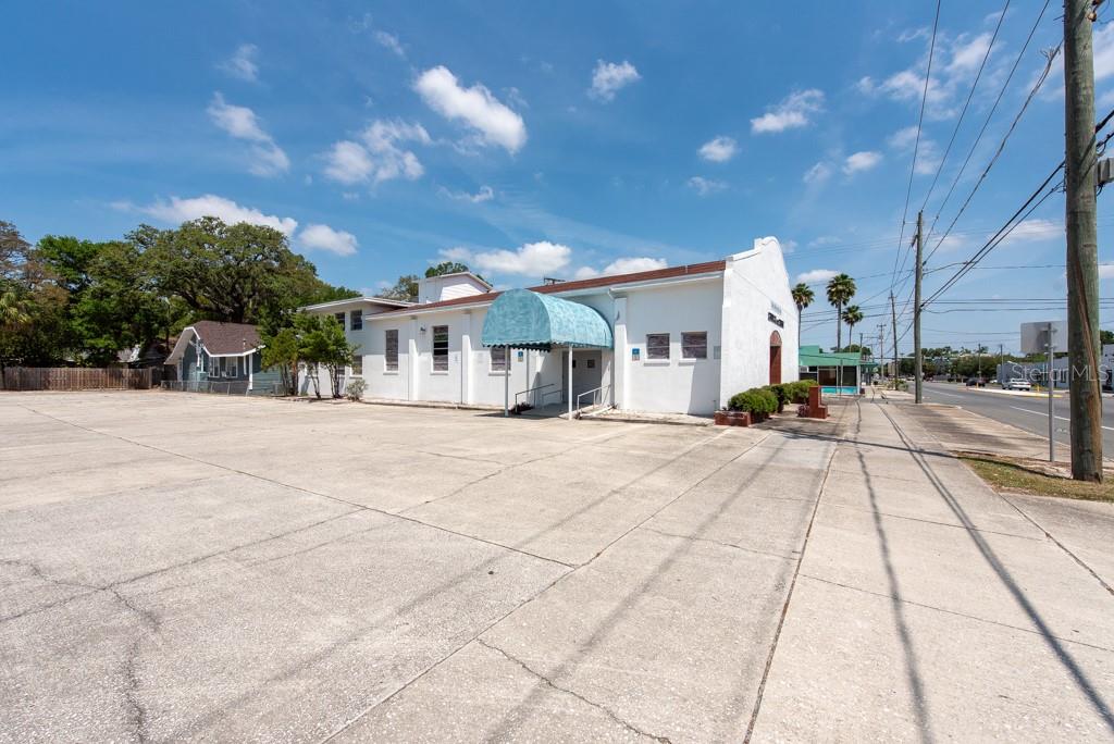 4608 N NEBRASKA AVENUE, Tampa, FL 33603