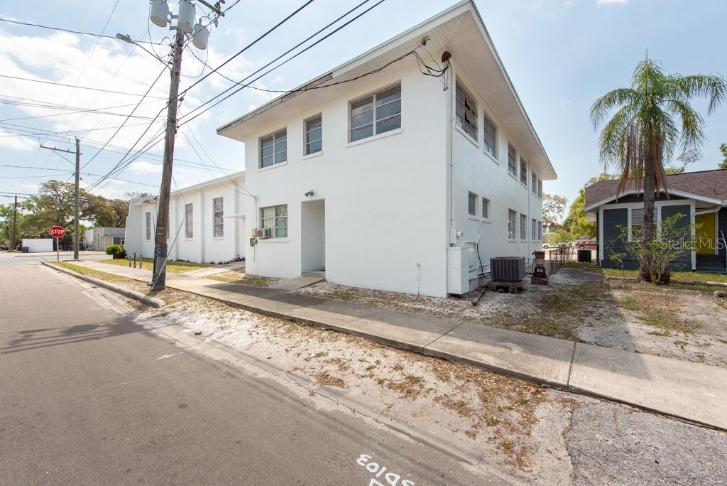 4608 N NEBRASKA AVENUE, Tampa, FL 33603