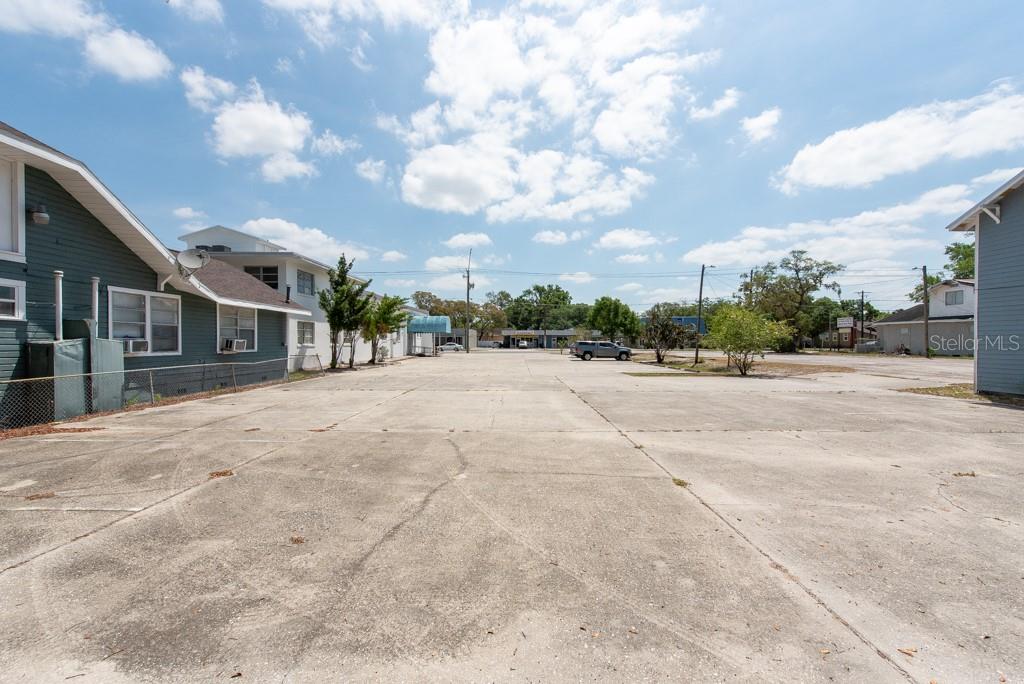 4608 N NEBRASKA AVENUE, Tampa, FL 33603