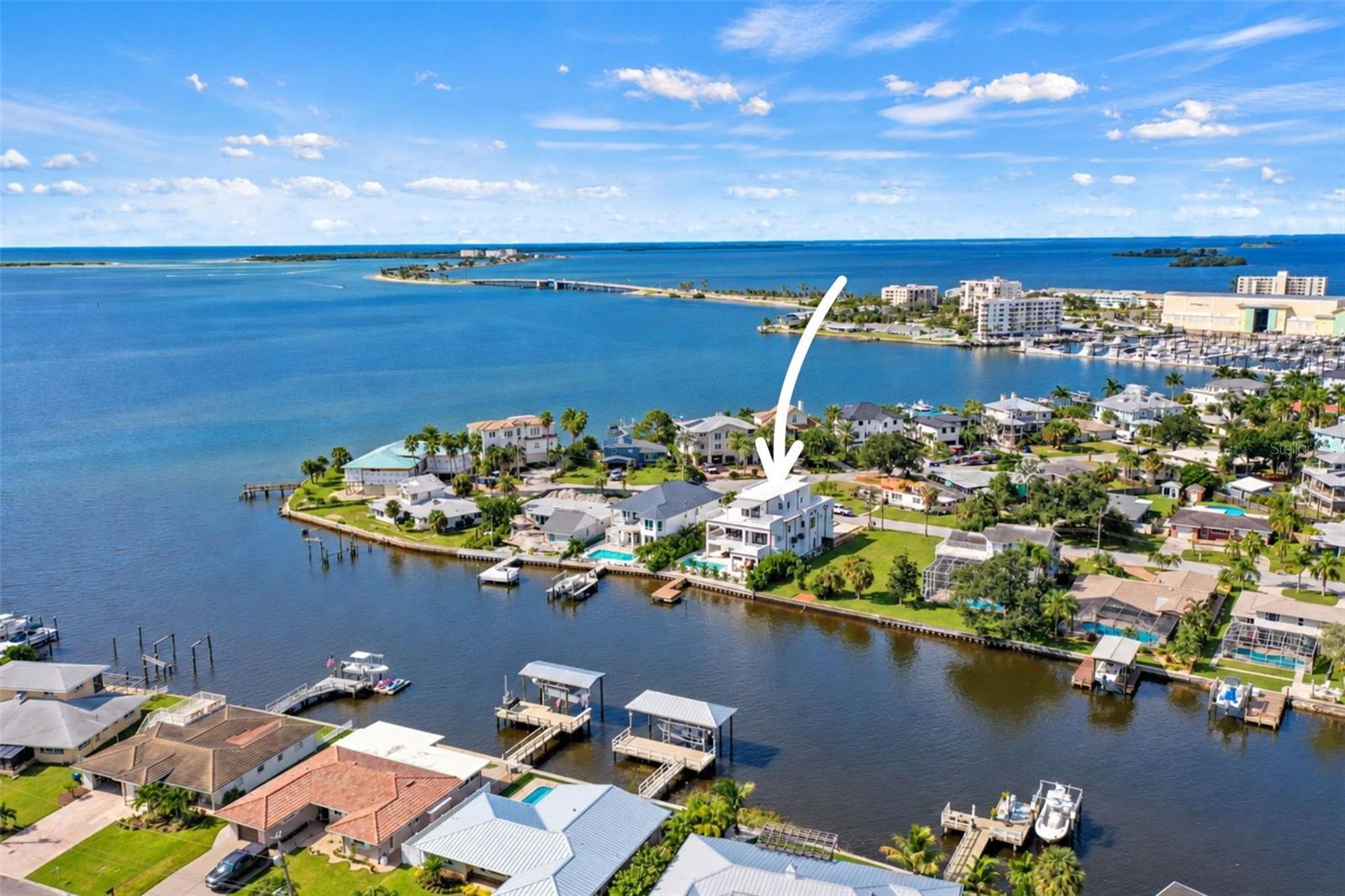 521 BAYWOOD DRIVE S, Dunedin, FL 34698