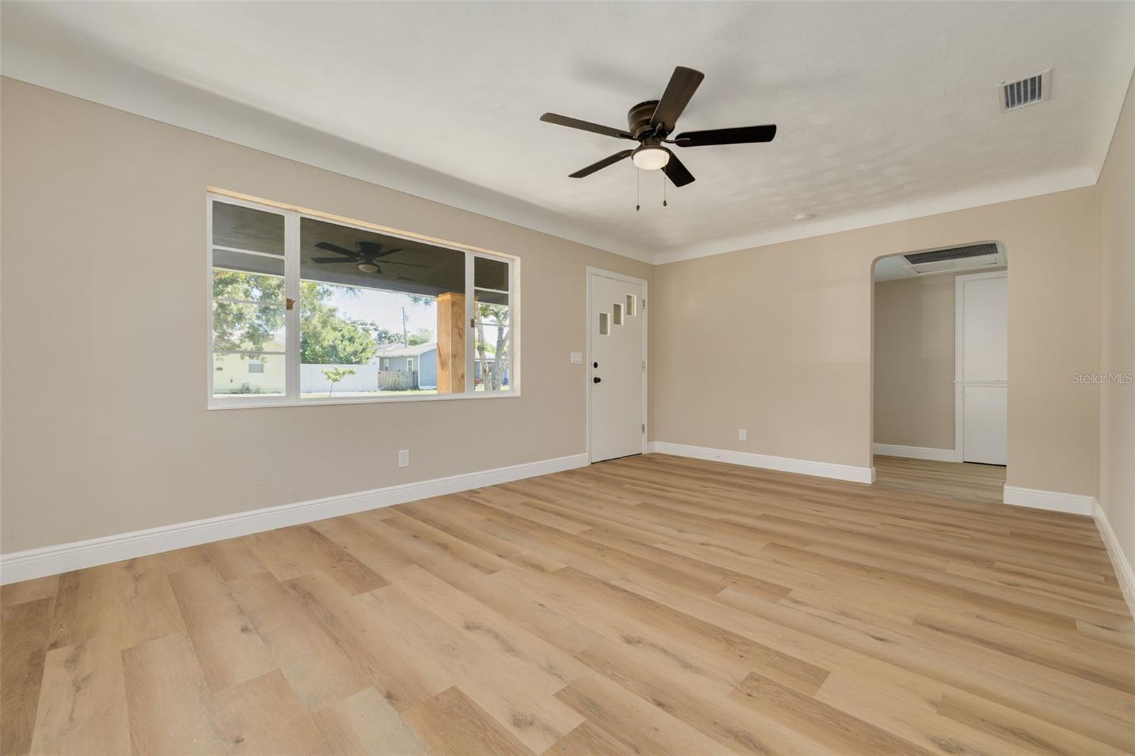 3138 YALE STREET N, St Petersburg, FL 33713