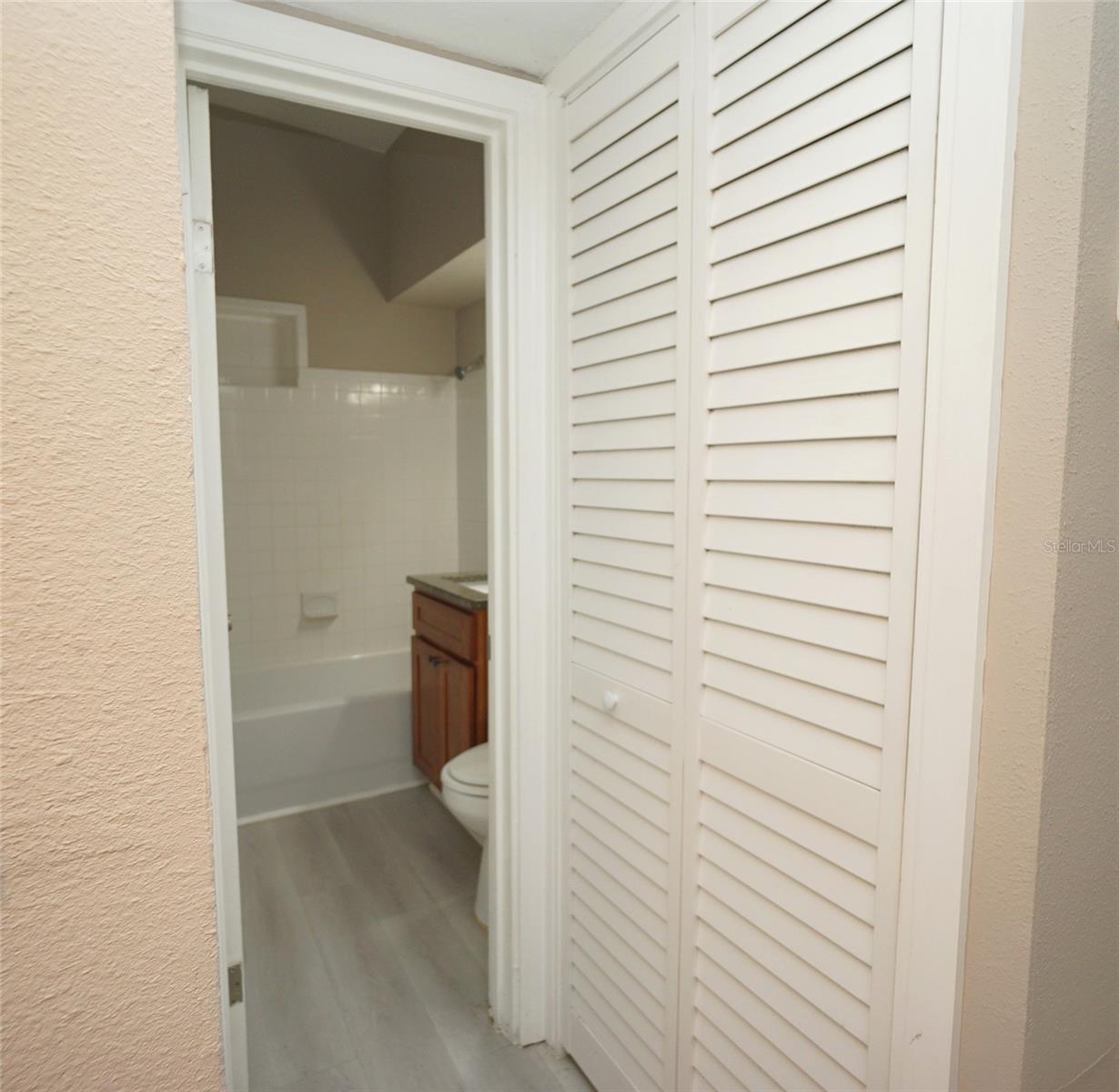 3519 W PRICE AVENUE, Tampa, FL 33611