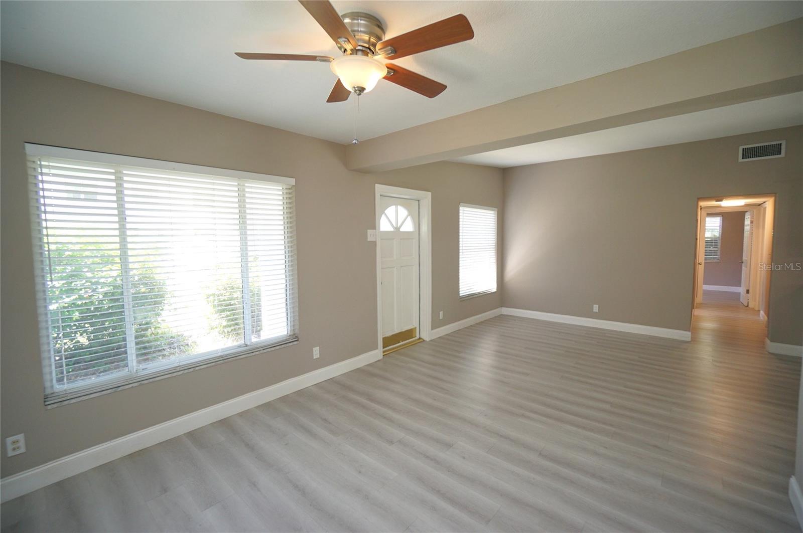 3519 W PRICE AVENUE, Tampa, FL 33611