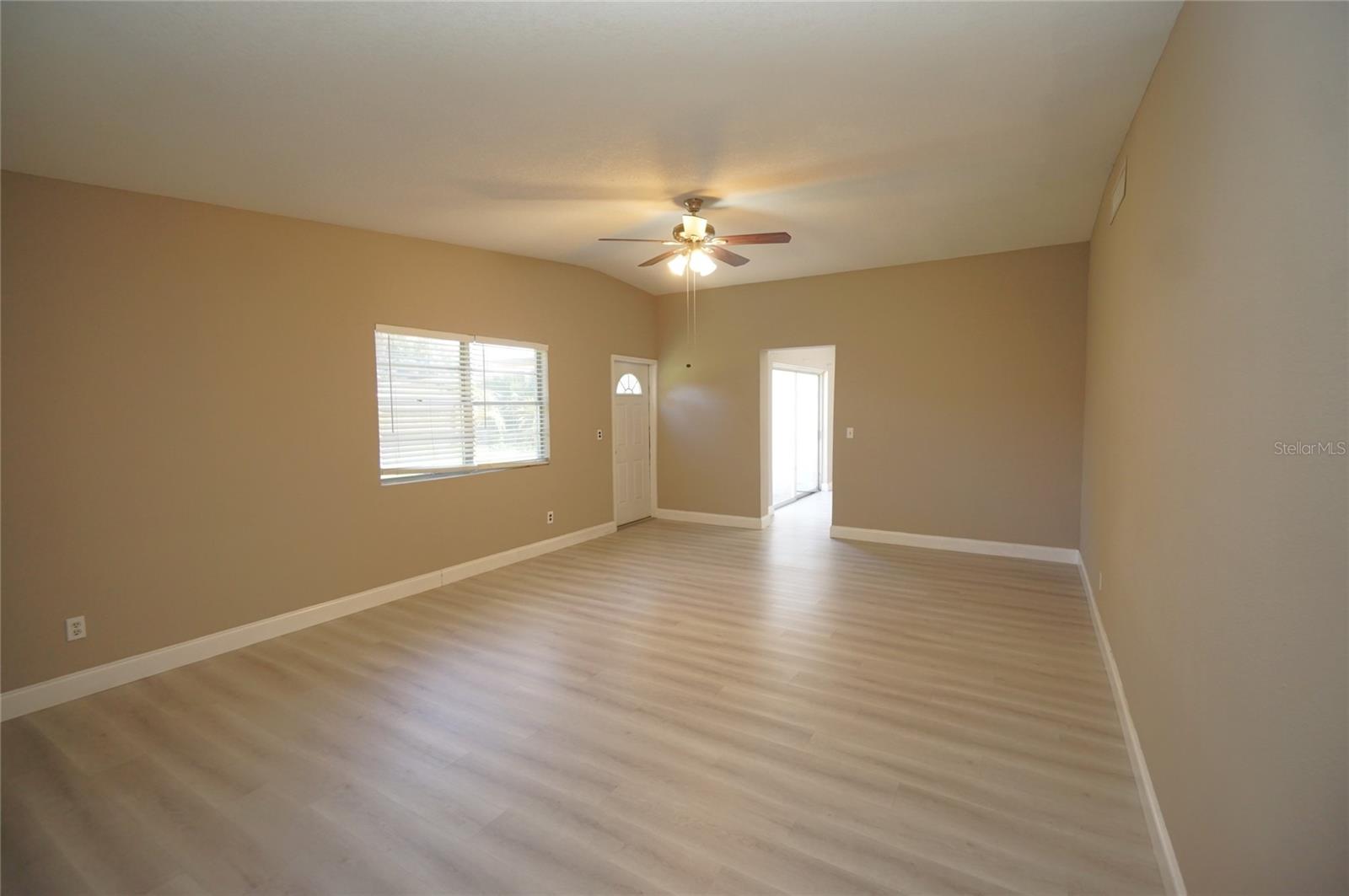 3519 W PRICE AVENUE, Tampa, FL 33611