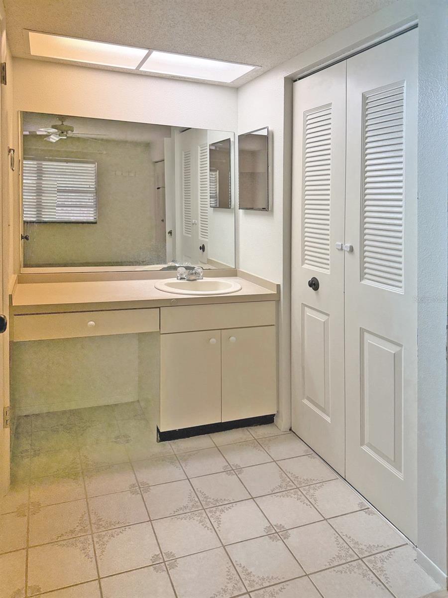 3034 EASTLAND BOULEVARD, #D202, Clearwater, FL 33761