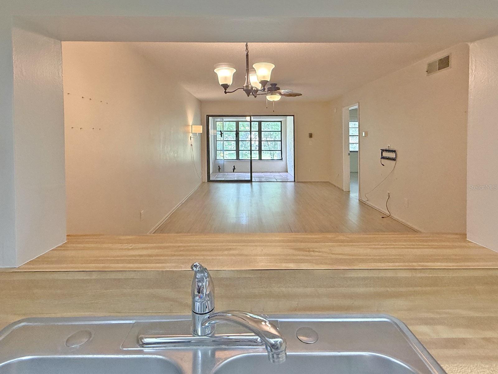 3034 EASTLAND BOULEVARD, #D202, Clearwater, FL 33761 3034 EASTLAND BOULEVARD, #D202, Clearwater, FL 33761