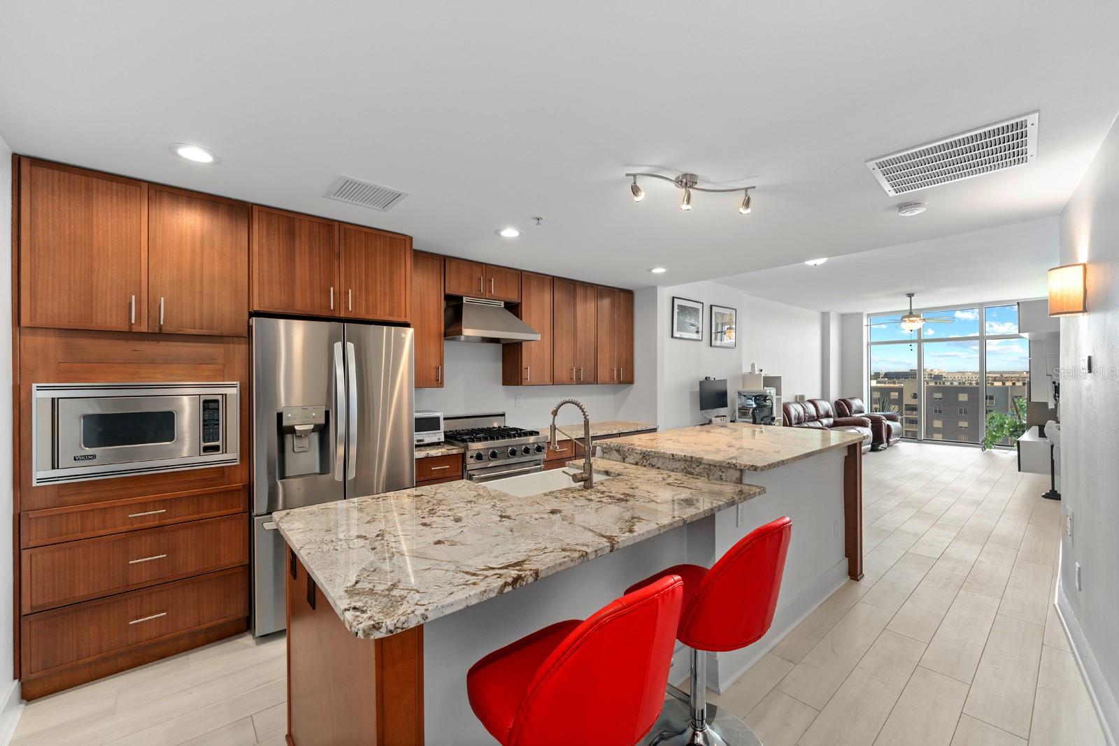 1208 E KENNEDY BOULEVARD, #723, Tampa, FL 33602 1208 E KENNEDY BOULEVARD, #723, Tampa, FL 33602