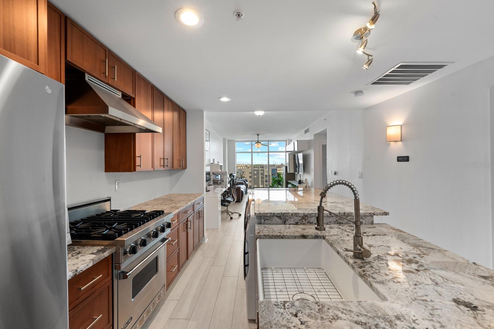 1208 E KENNEDY BOULEVARD, #723, Tampa, FL 33602 1208 E KENNEDY BOULEVARD, #723, Tampa, FL 33602