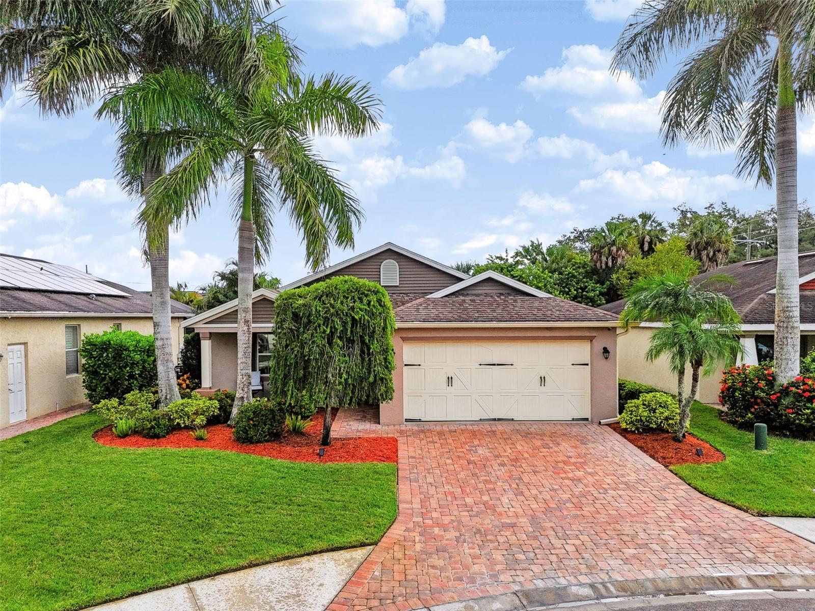 105 SAN LORENZO COURT, Bradenton, FL 34208
