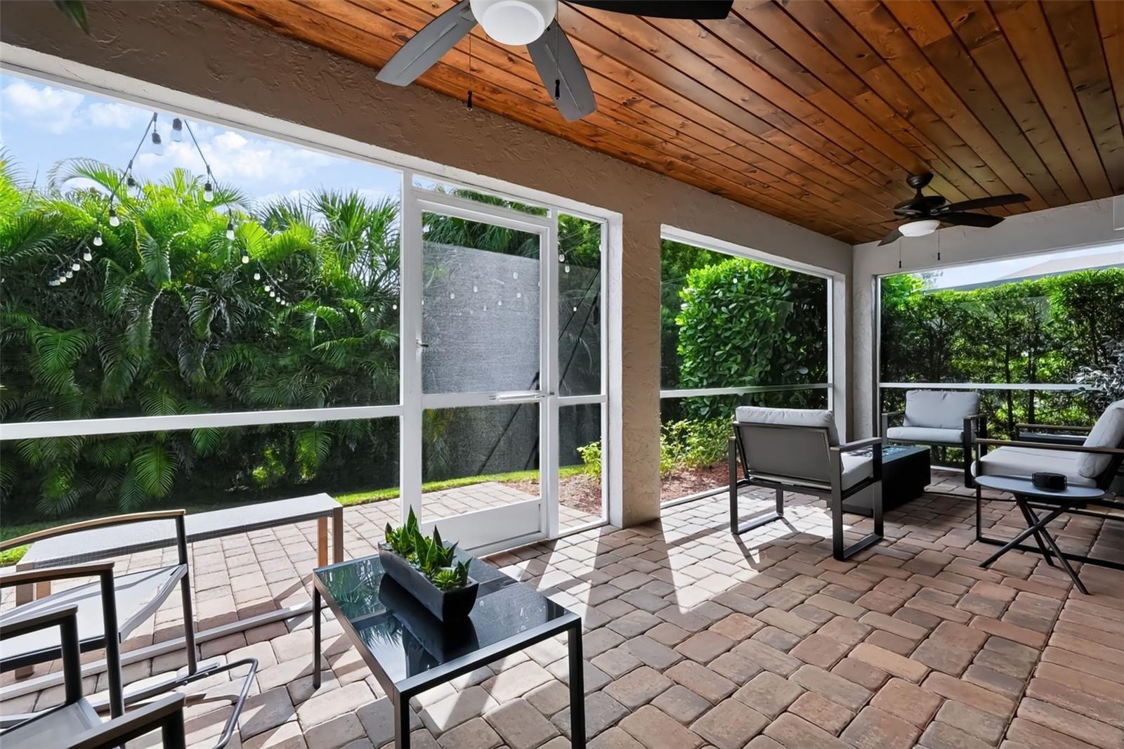 105 SAN LORENZO COURT, Bradenton, FL 34208