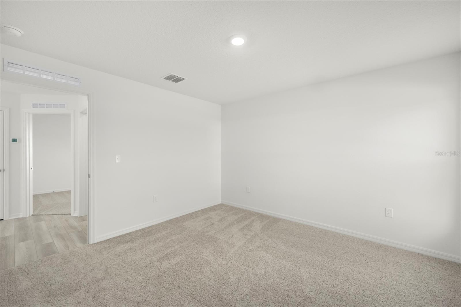 13249 TULA LOOP, Astatula, FL 34705