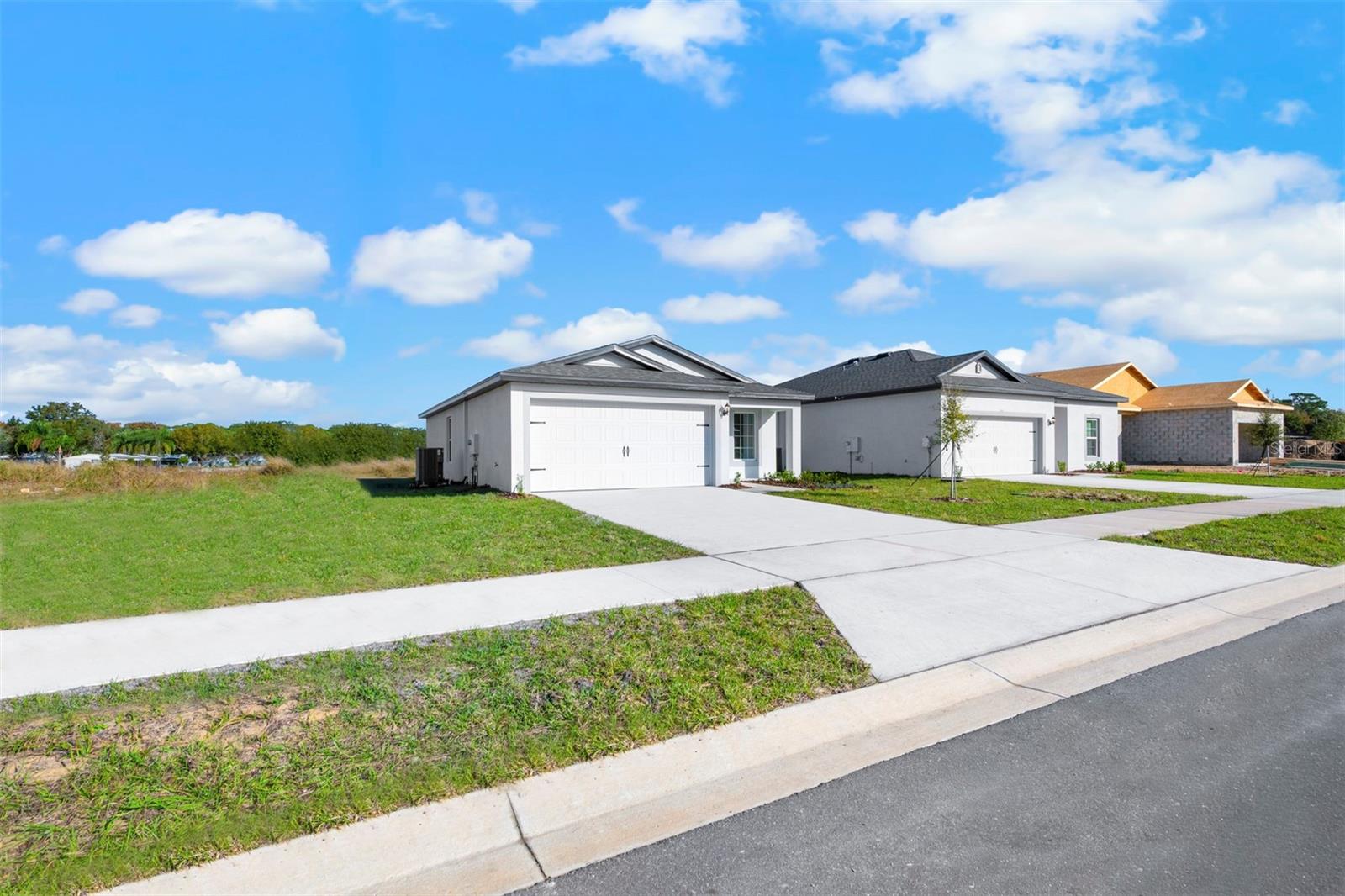 13249 TULA LOOP, Astatula, FL 34705