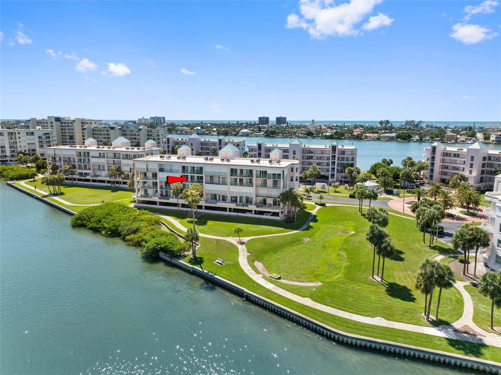 8021 SAILBOAT KEY BOULEVARD S, #304, St Petersburg, FL 33707