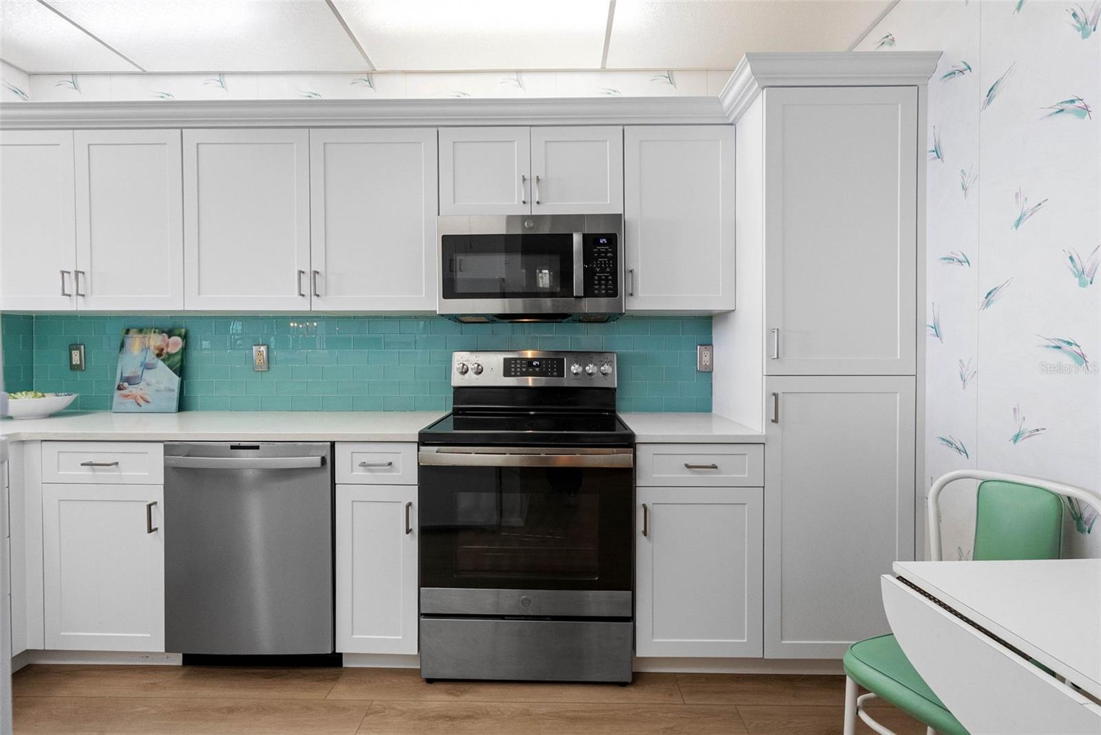 8021 SAILBOAT KEY BOULEVARD S, #304, St Petersburg, FL 33707