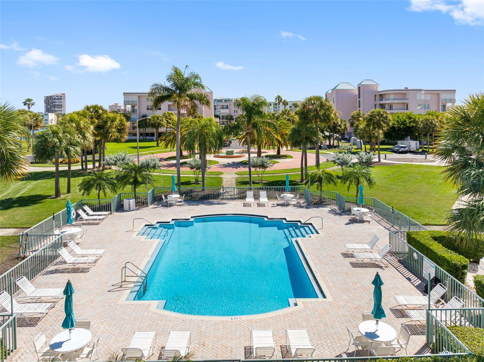 8021 SAILBOAT KEY BOULEVARD S, #304, St Petersburg, FL 33707