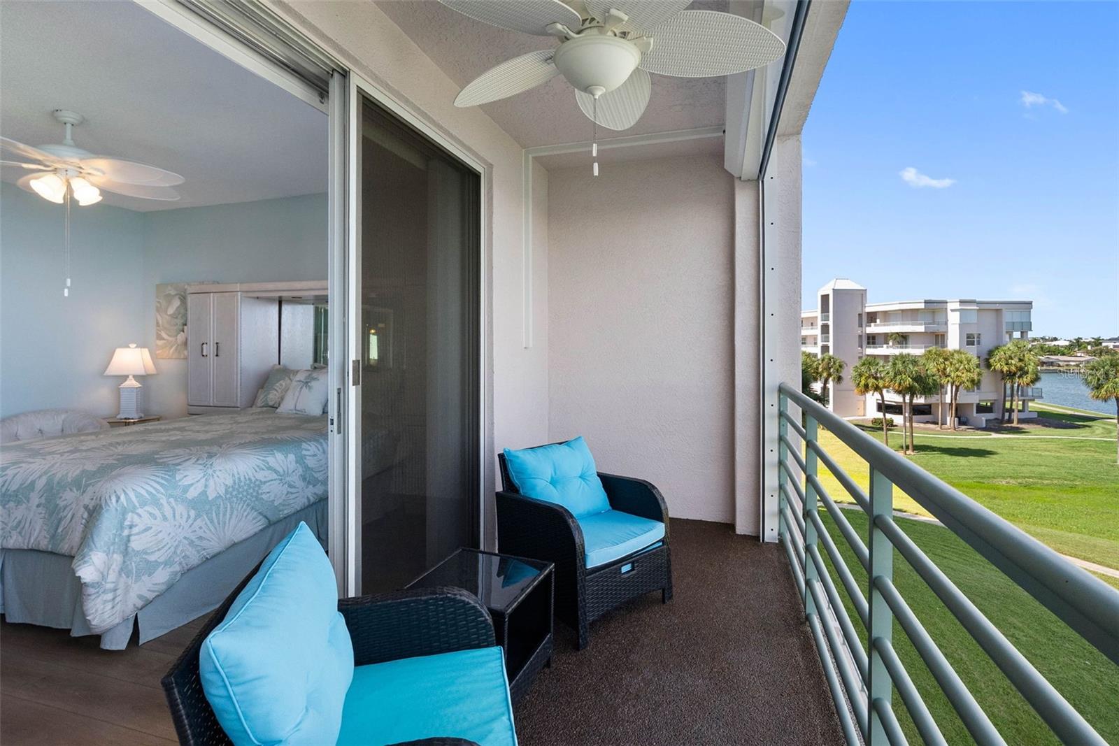 8021 SAILBOAT KEY BOULEVARD S, #304, St Petersburg, FL 33707
