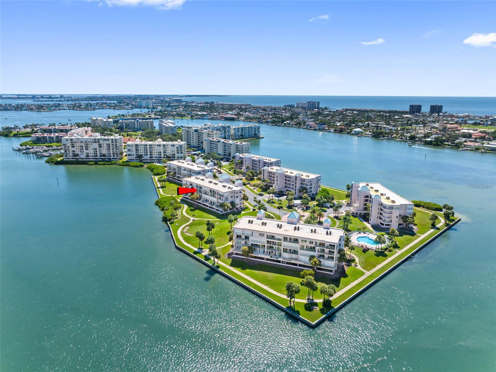 8021 SAILBOAT KEY BOULEVARD S, #304, St Petersburg, FL 33707