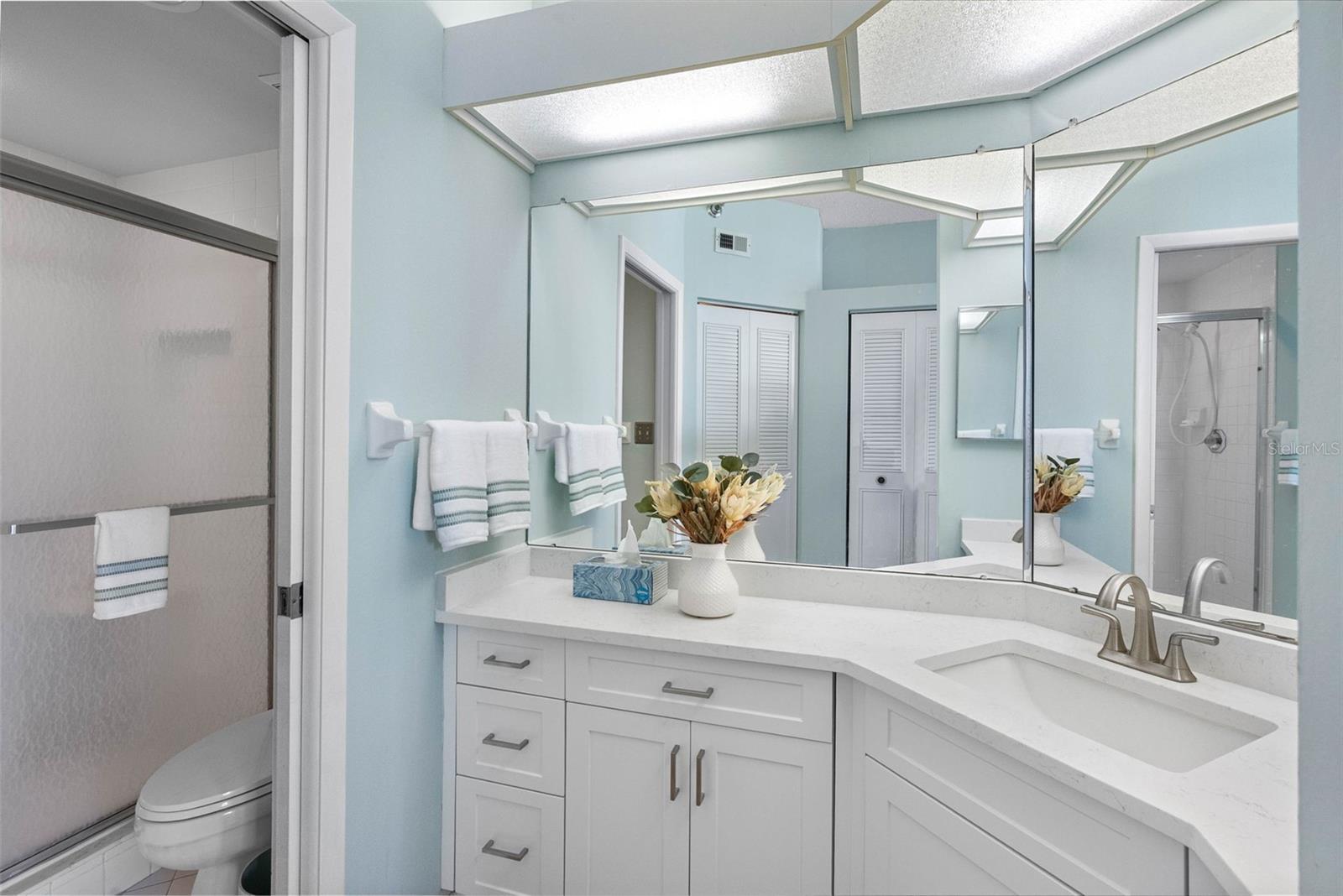 8021 SAILBOAT KEY BOULEVARD S, #304, St Petersburg, FL 33707