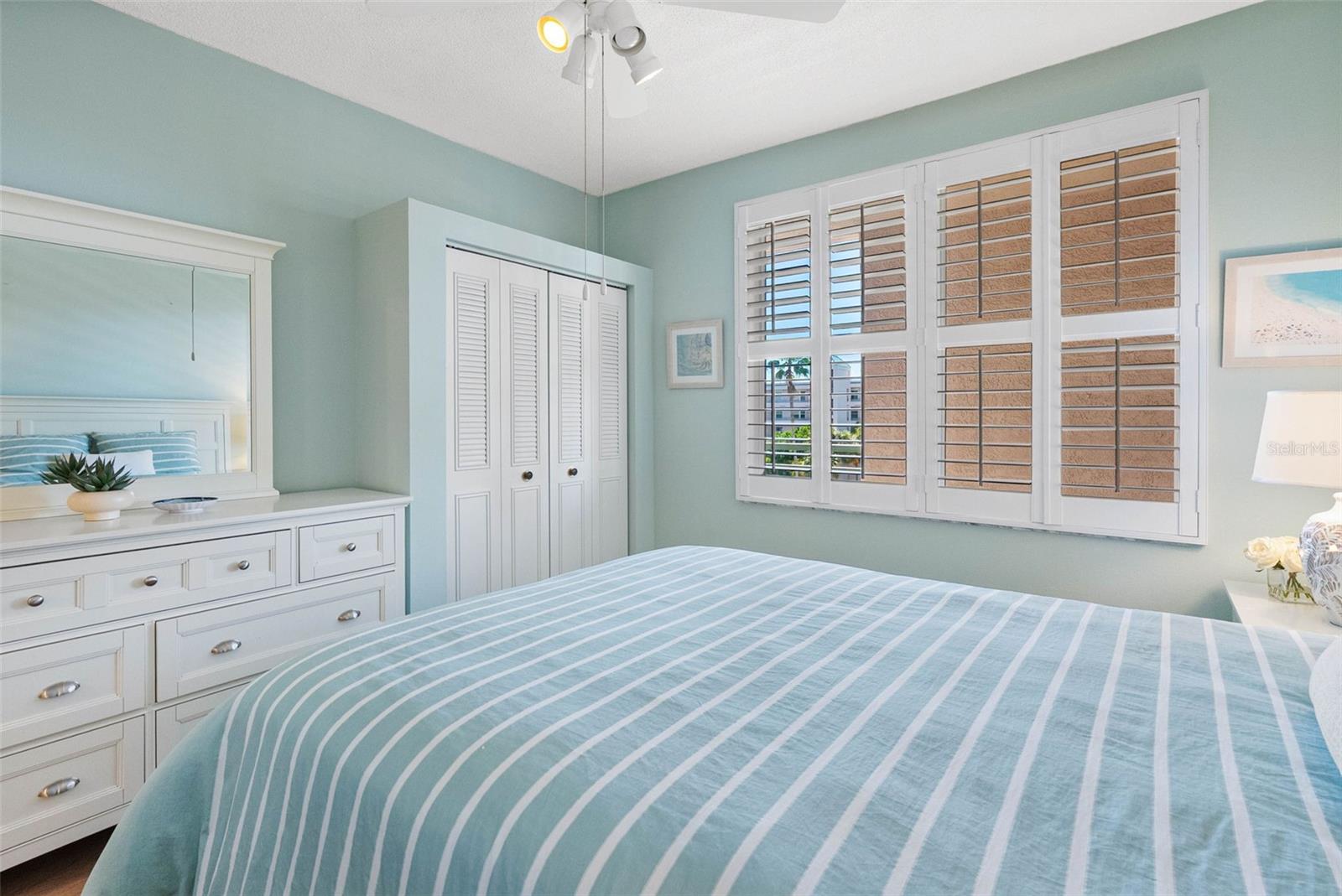 8021 SAILBOAT KEY BOULEVARD S, #304, St Petersburg, FL 33707