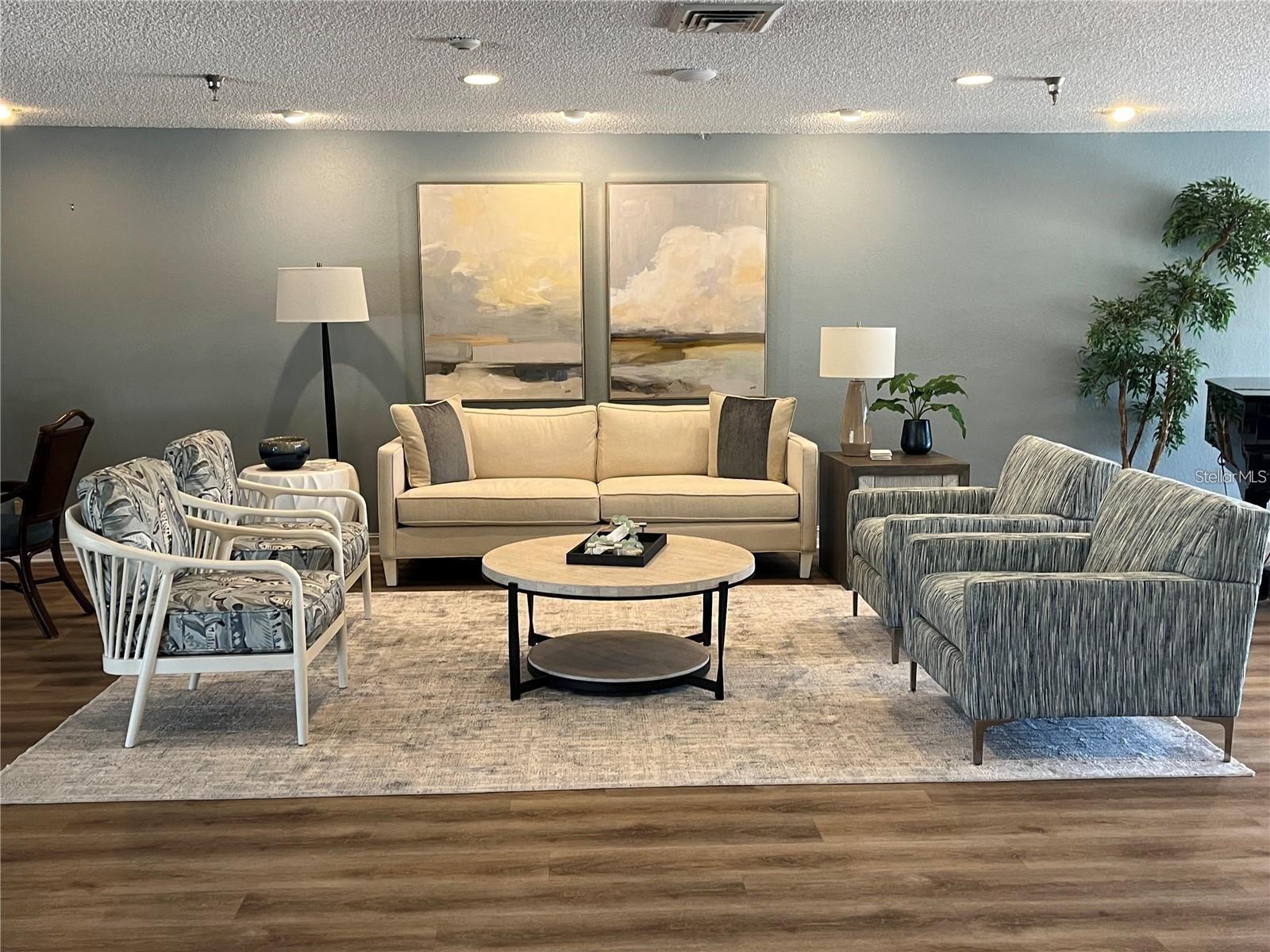 8021 SAILBOAT KEY BOULEVARD S, #304, St Petersburg, FL 33707