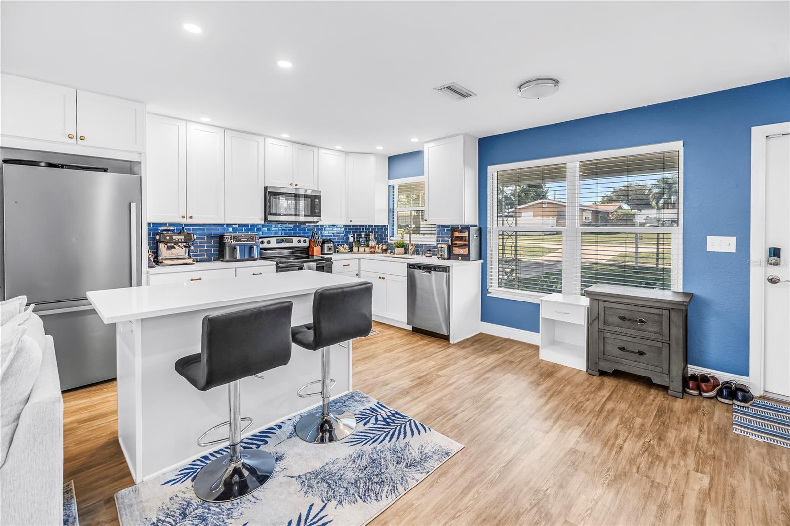 8001 RIDGE ROAD, Seminole, FL 33772