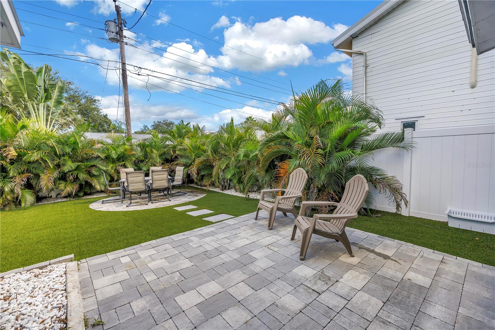 8001 RIDGE ROAD, Seminole, FL 33772